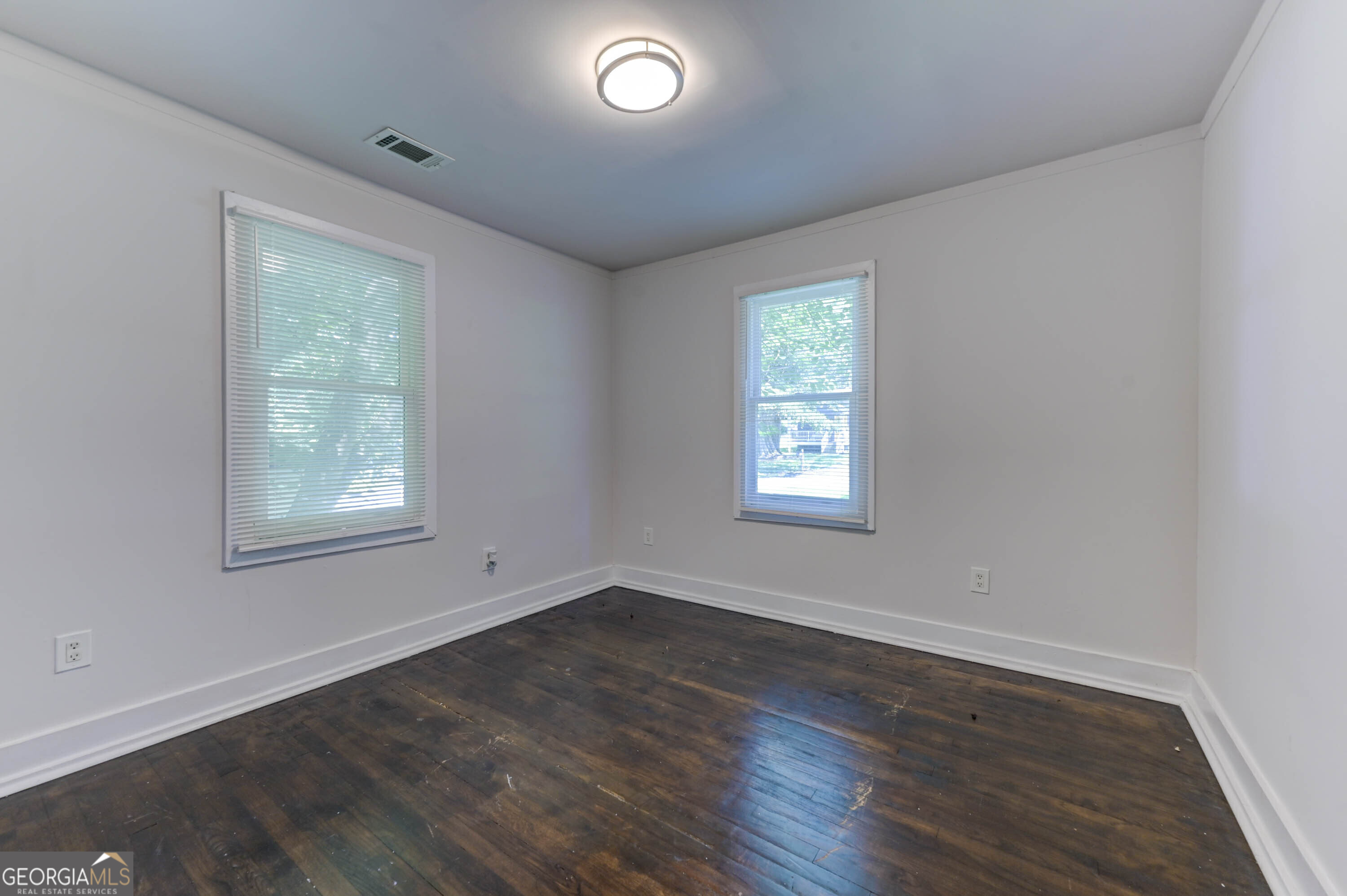 1914 North Avenue NW