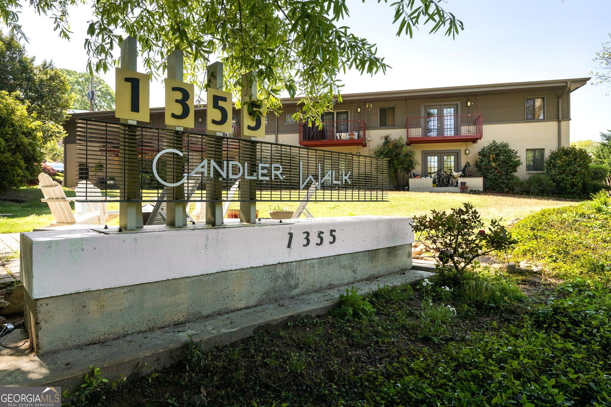 1355 Euclid Avenue NE # 21B