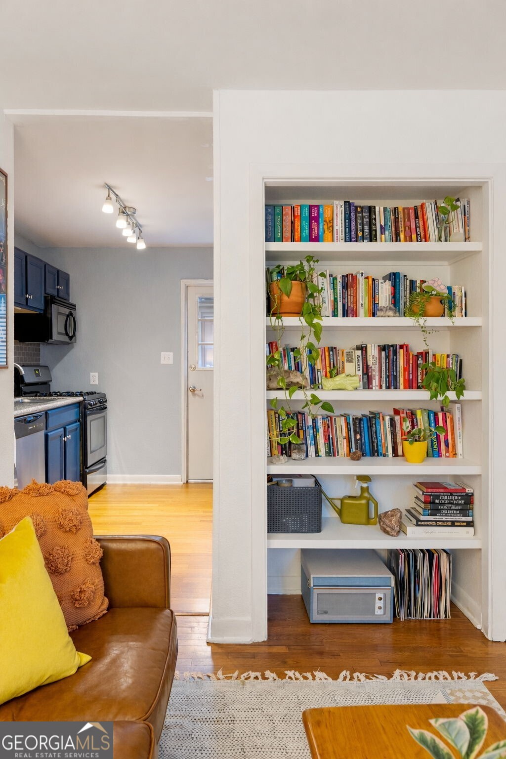 1355 Euclid Avenue NE # 21B