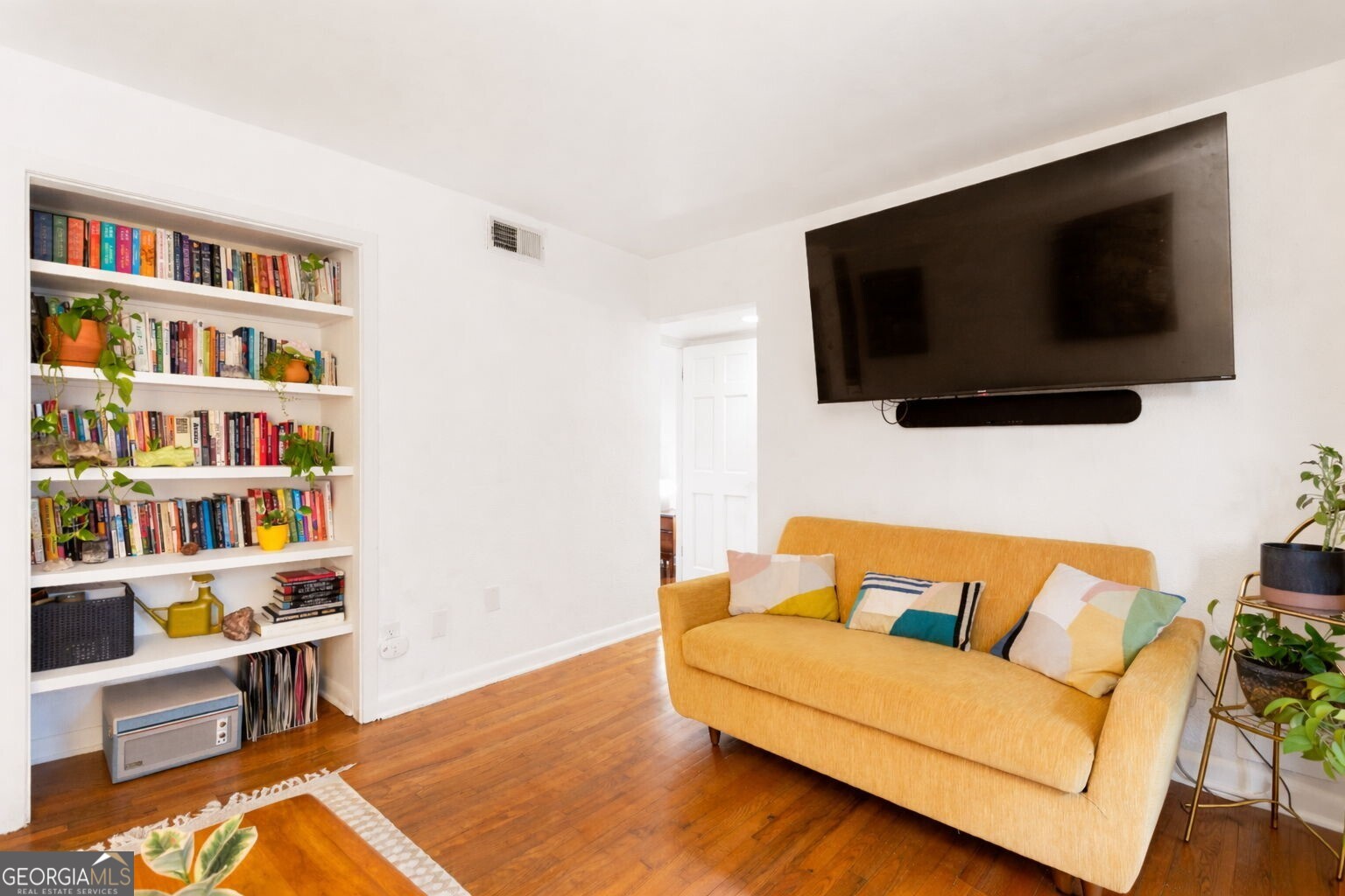 1355 Euclid Avenue NE # 21B