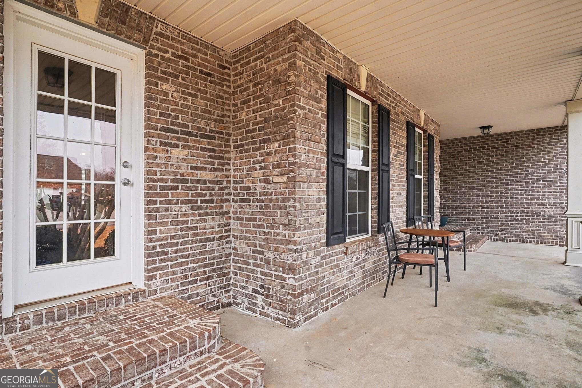 2416 Brynlyn Woods Drive NE