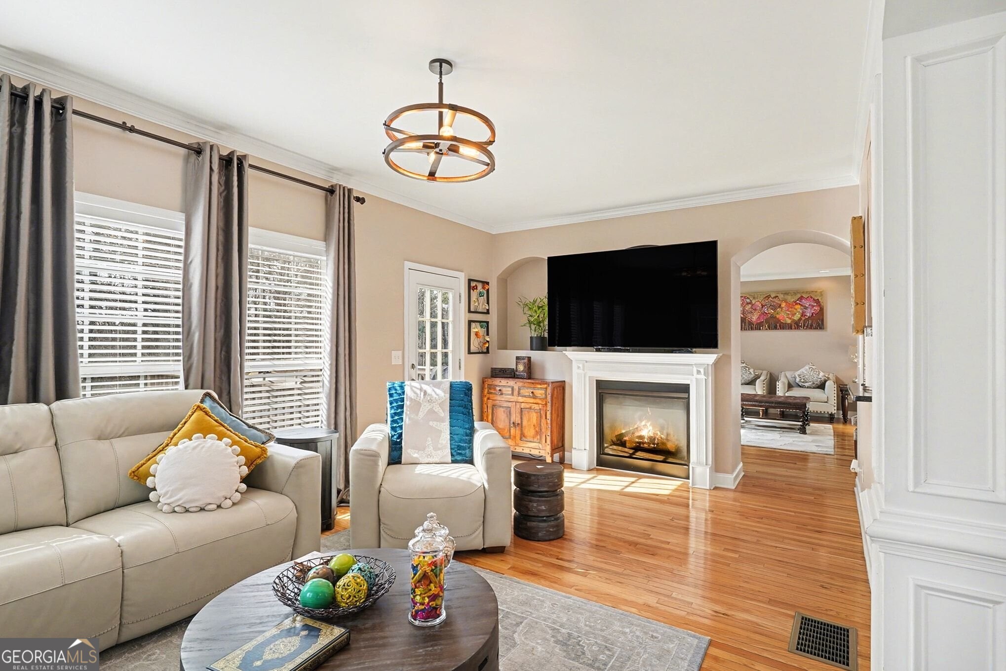 2416 Brynlyn Woods Drive NE