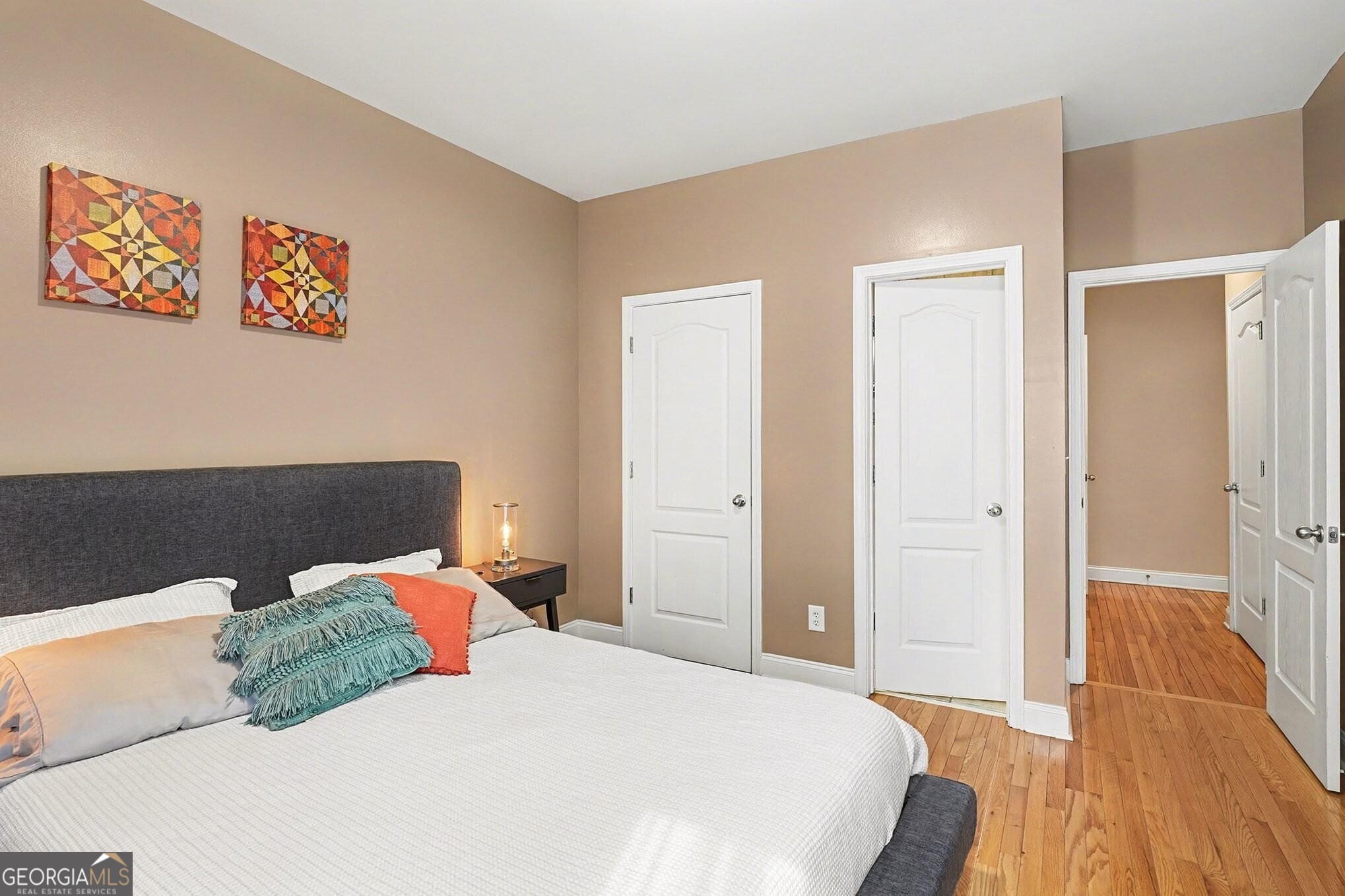 2416 Brynlyn Woods Drive NE