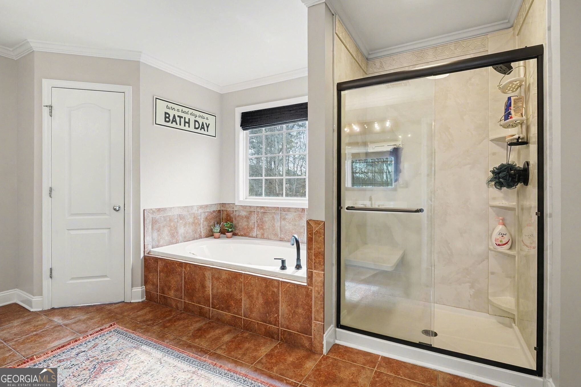 2416 Brynlyn Woods Drive NE