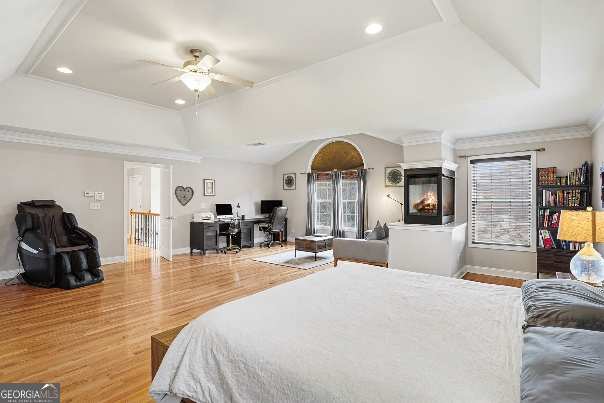 2416 Brynlyn Woods Drive NE