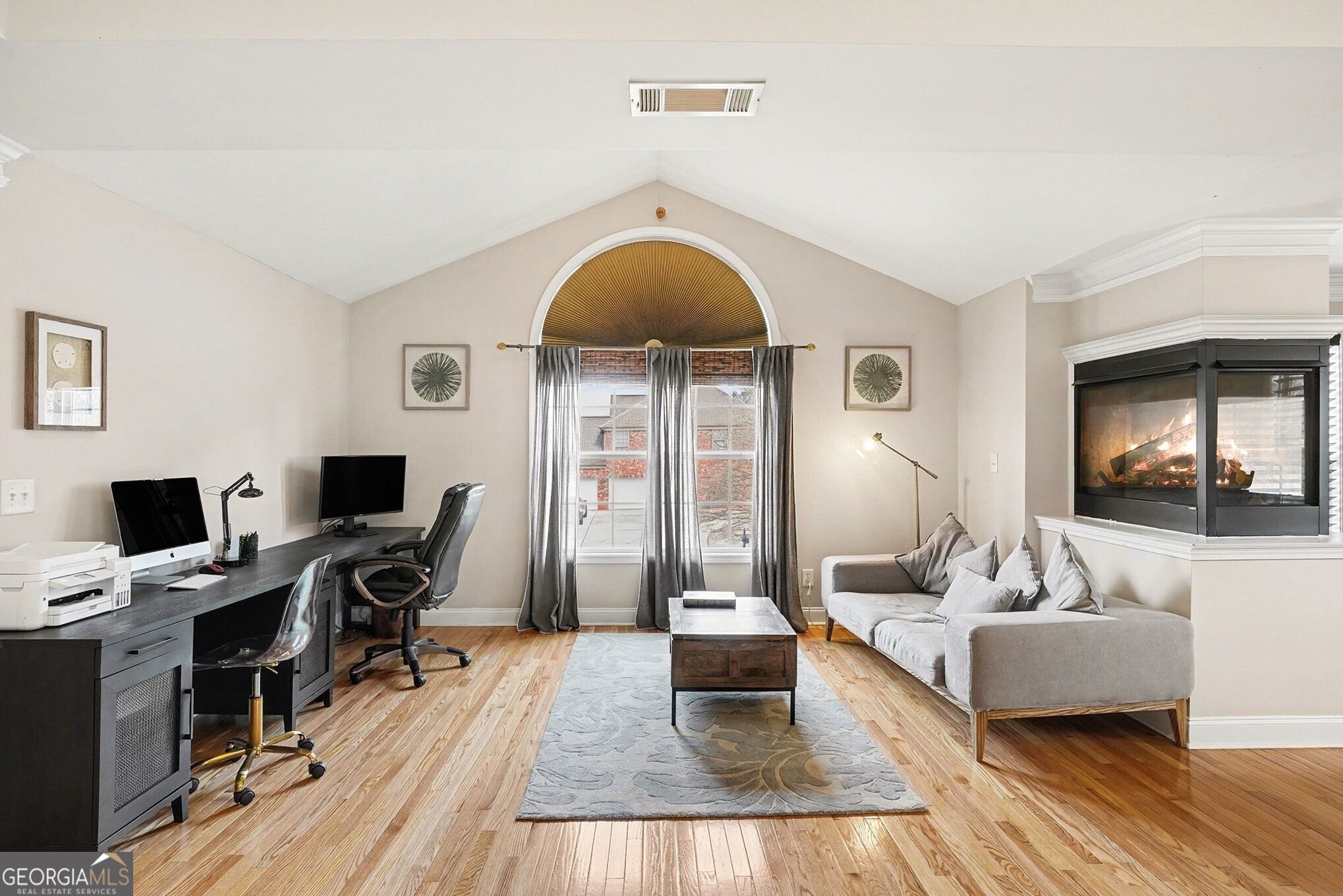 2416 Brynlyn Woods Drive NE