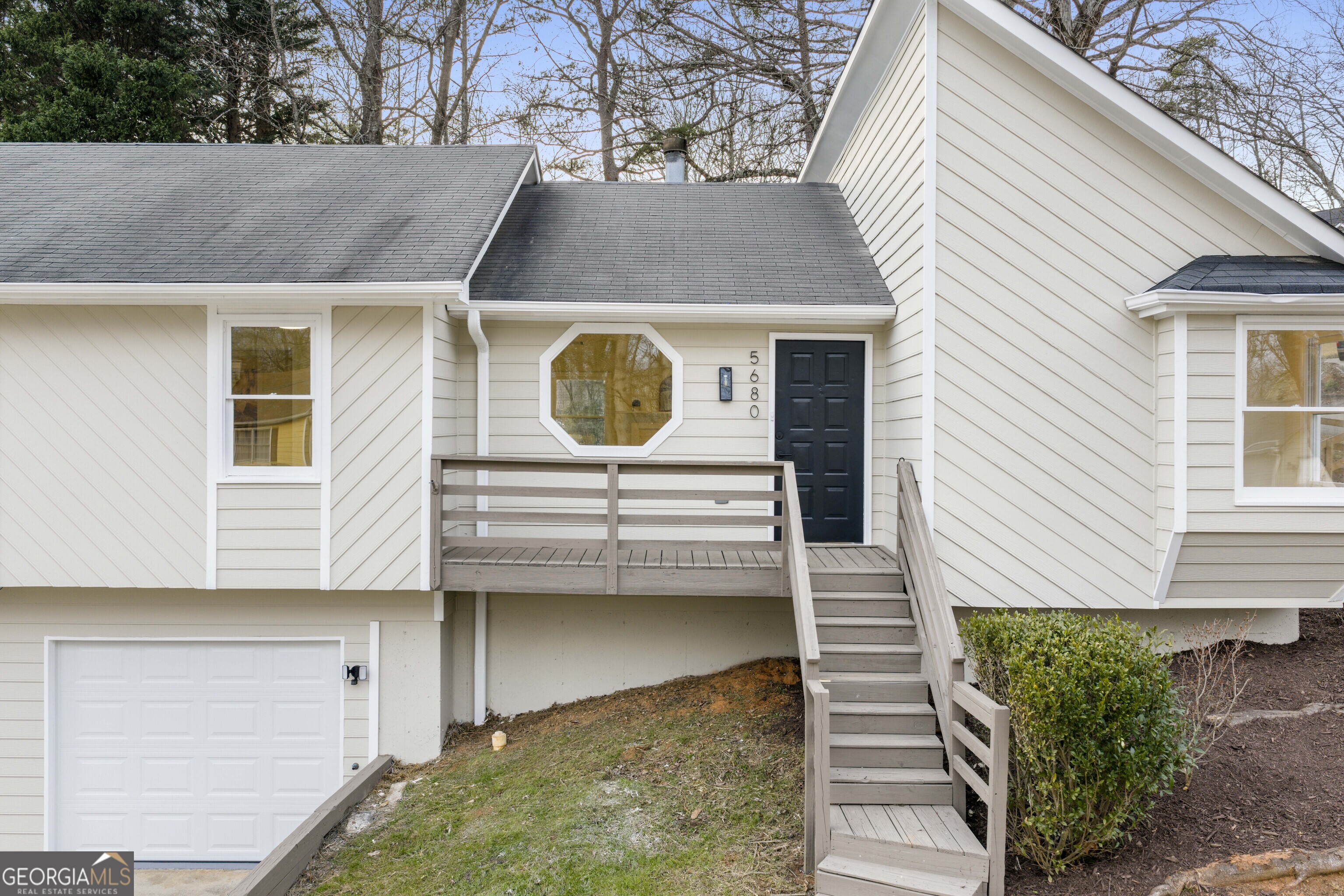 5680 Princeton Oaks Drive