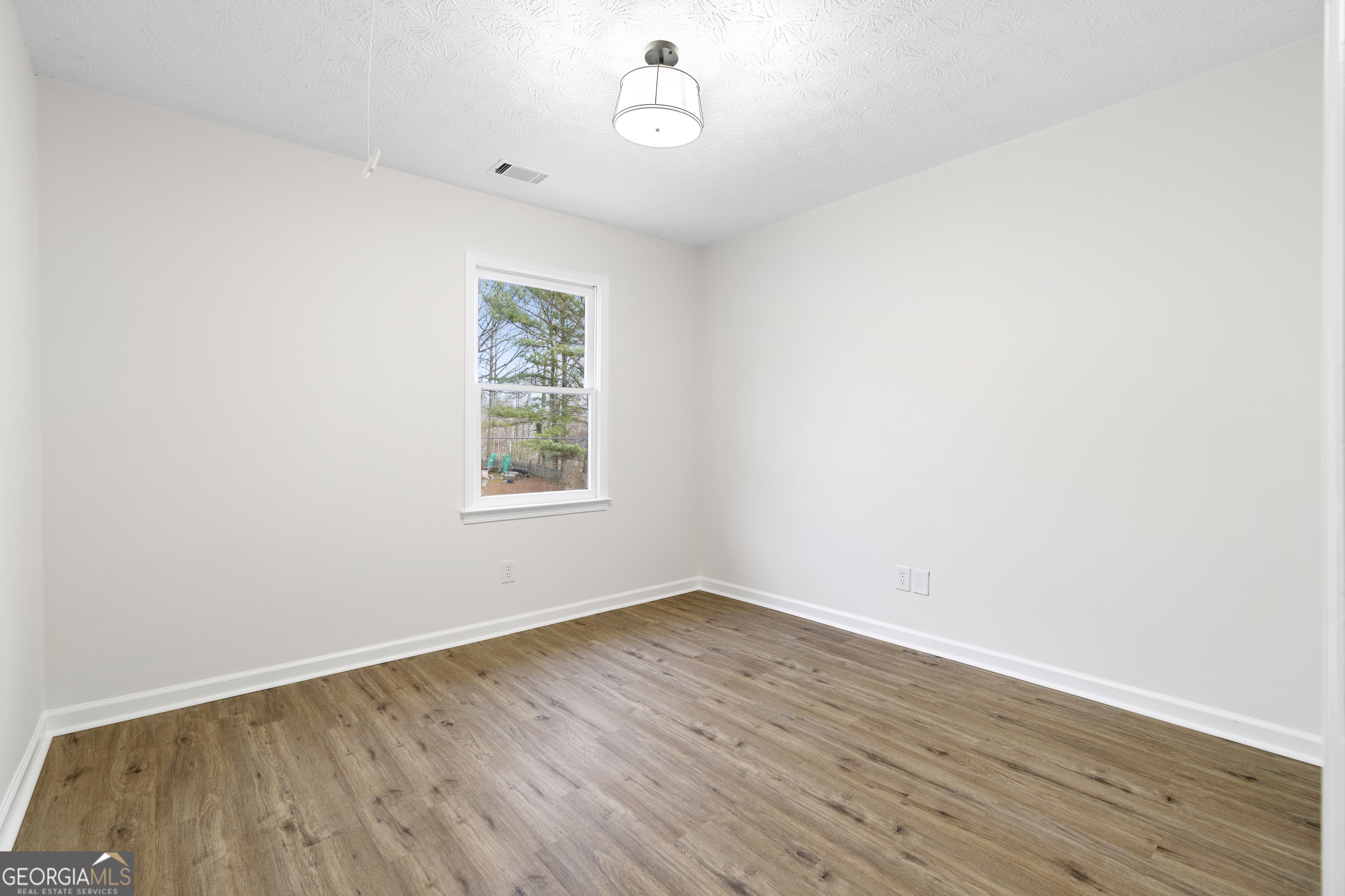 5680 Princeton Oaks Drive