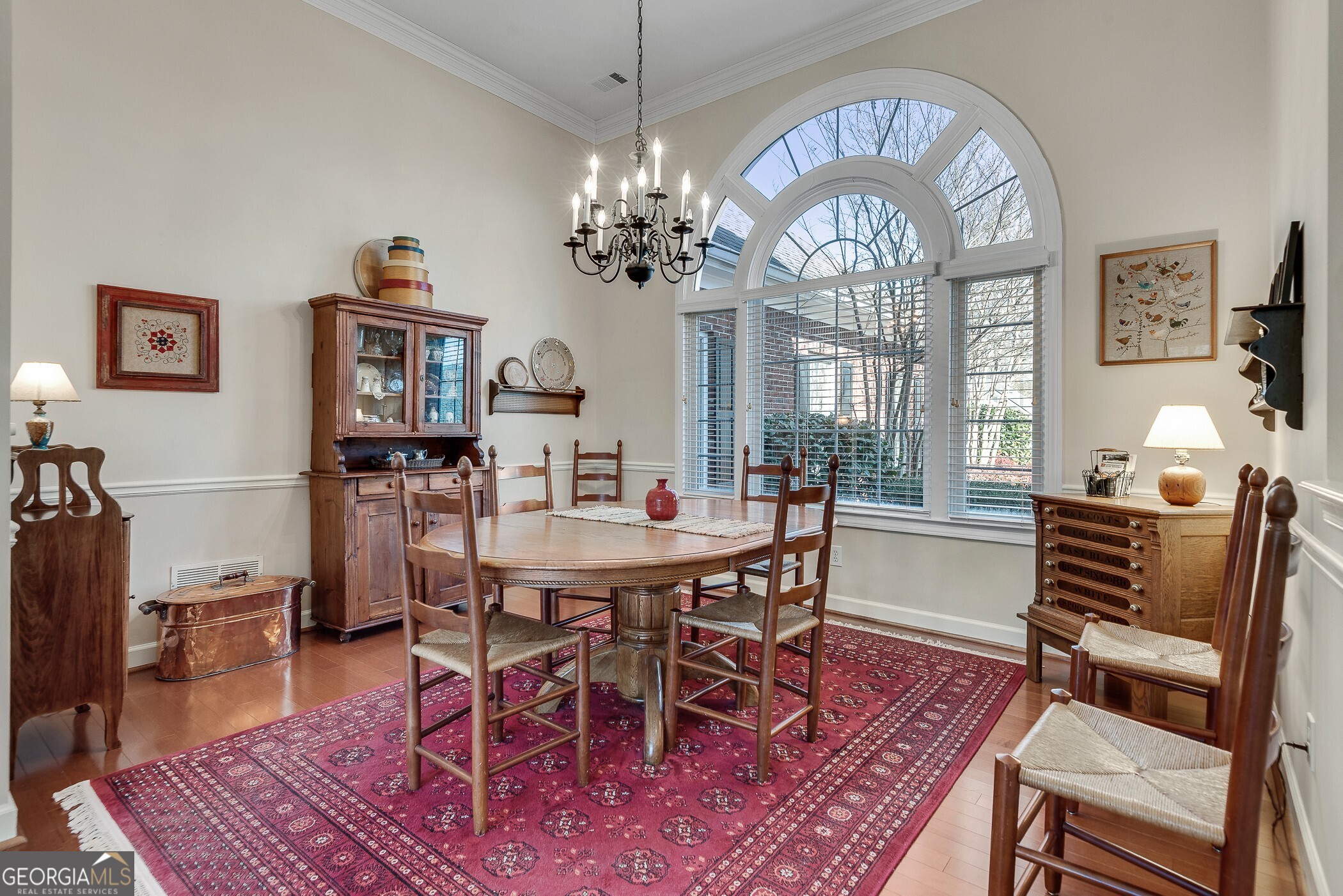 3160 Royal Creek Way SW