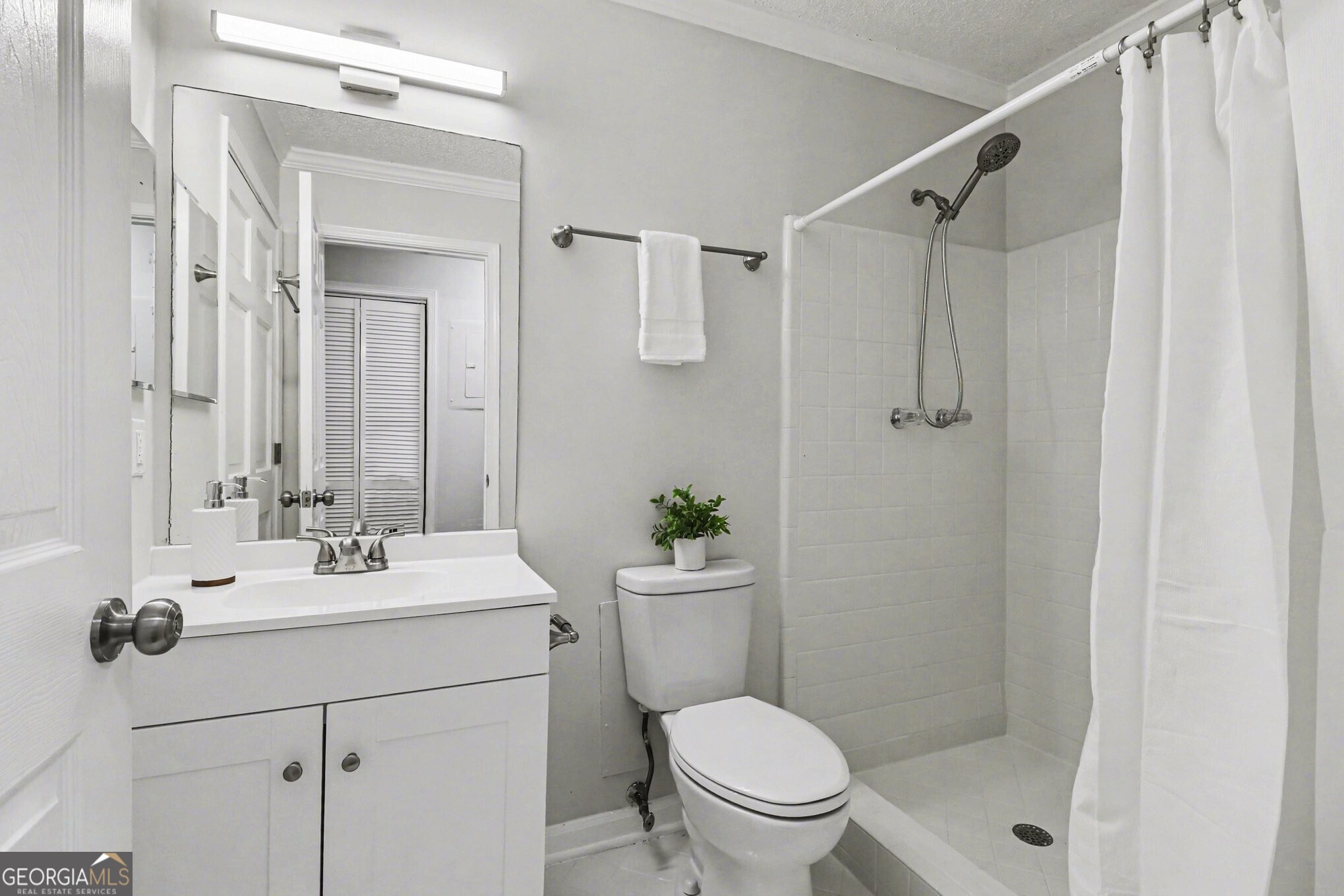 114 Barrington Hills Drive