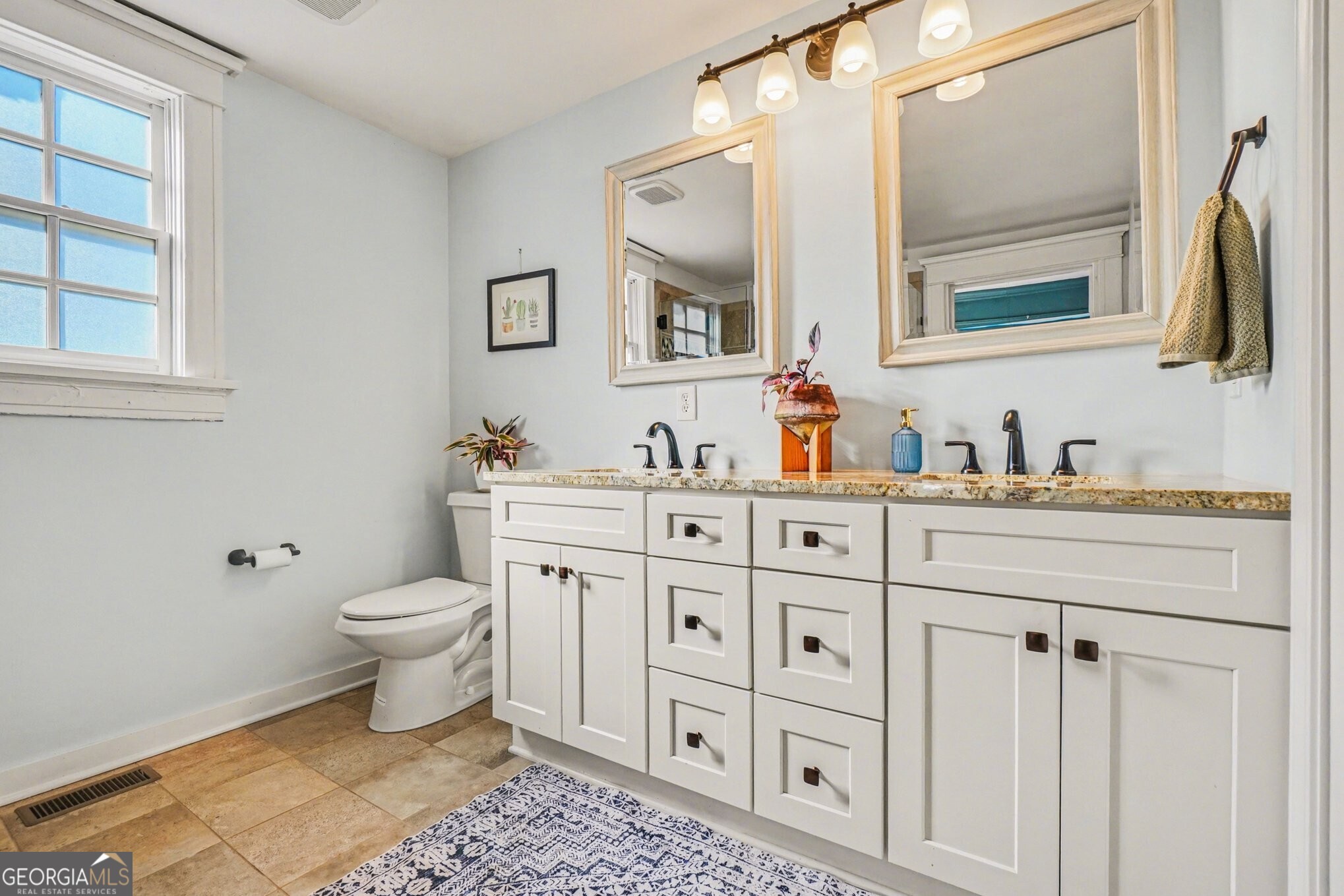 1464 Graham Street SW