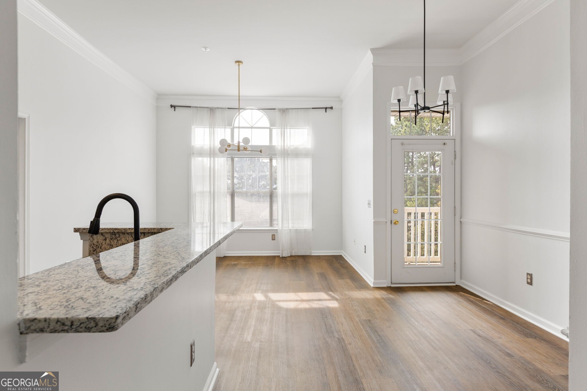 2700 Pine Tree Road NE # 1317