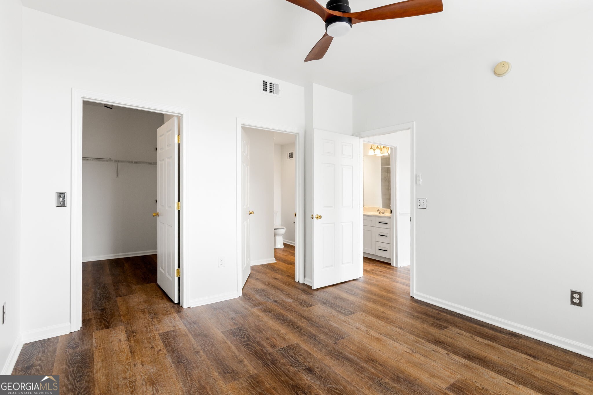 2700 Pine Tree Road NE # 1317