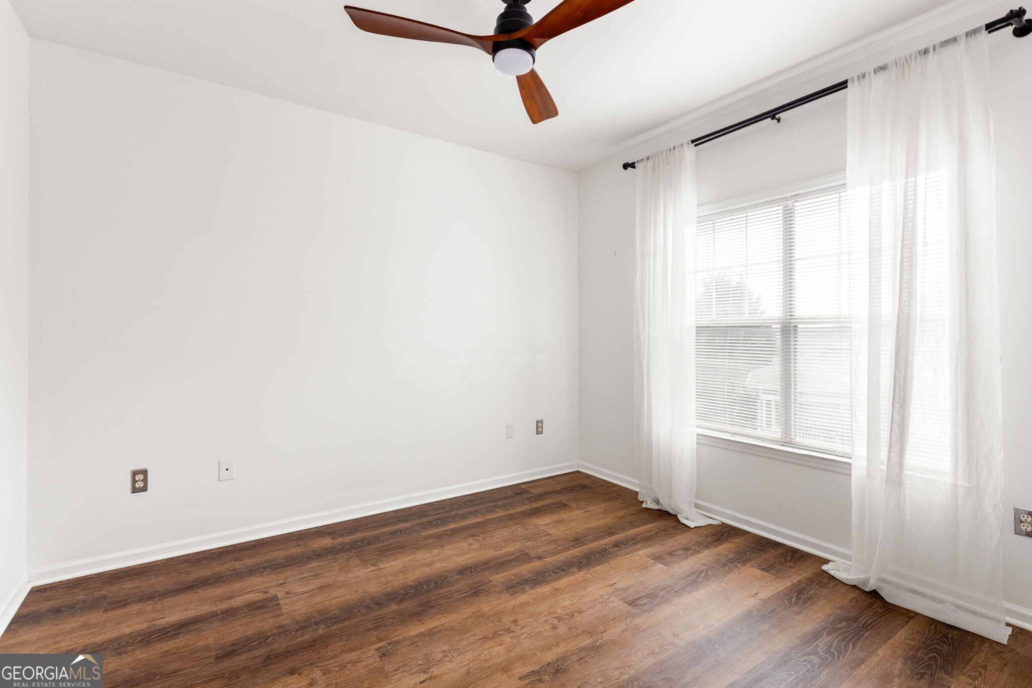 2700 Pine Tree Road NE # 1317