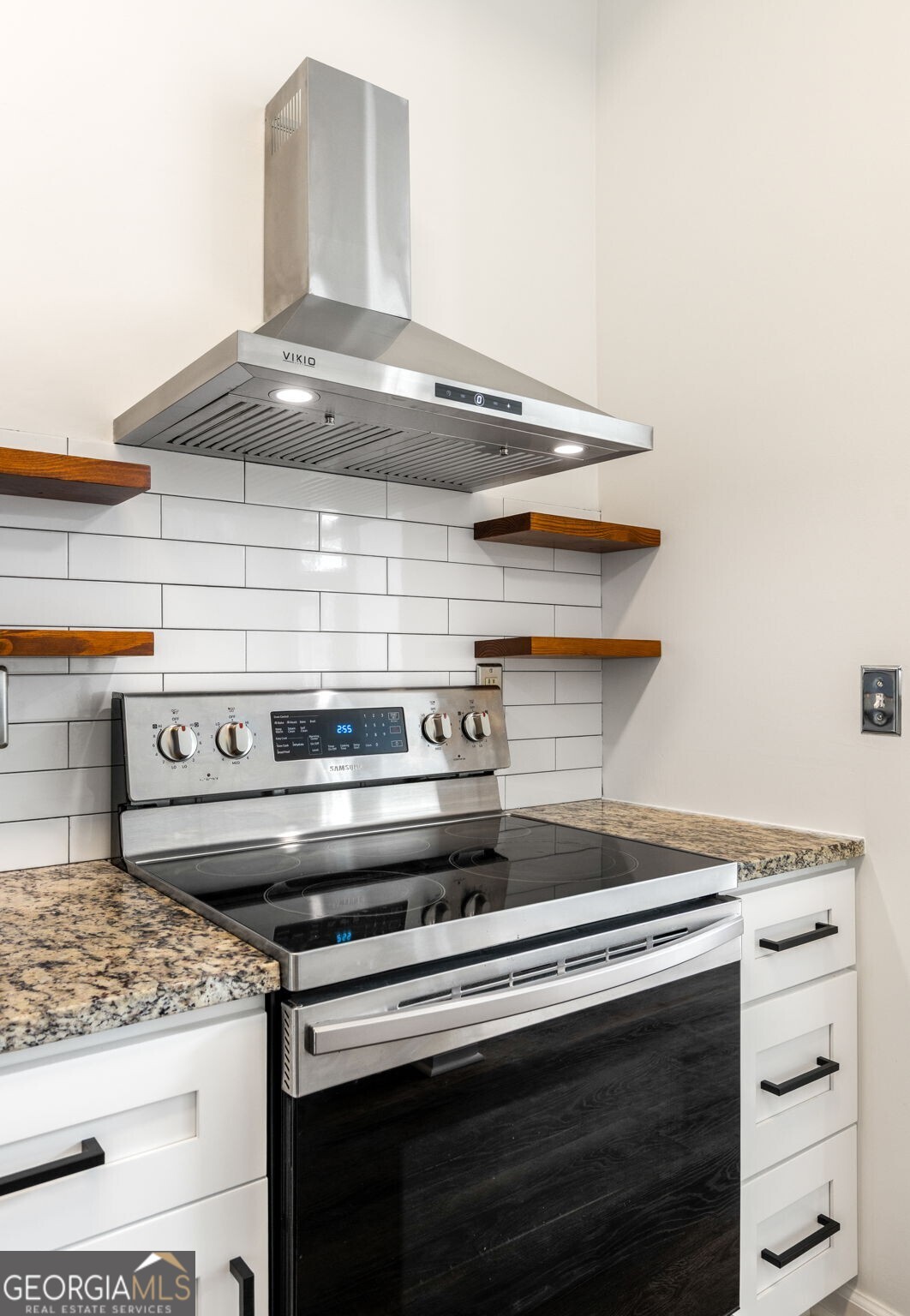 2700 Pine Tree Road NE # 1317