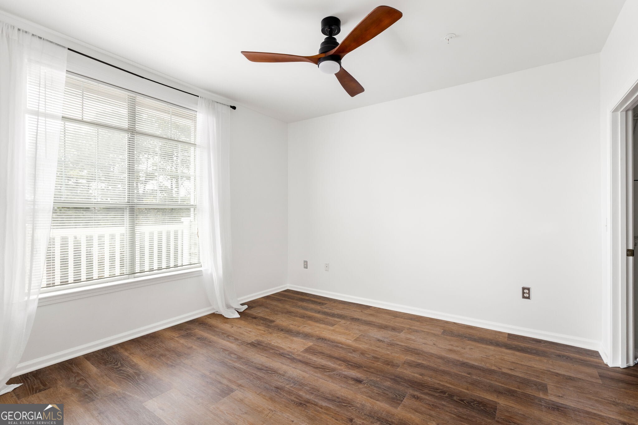 2700 Pine Tree Road NE # 1317