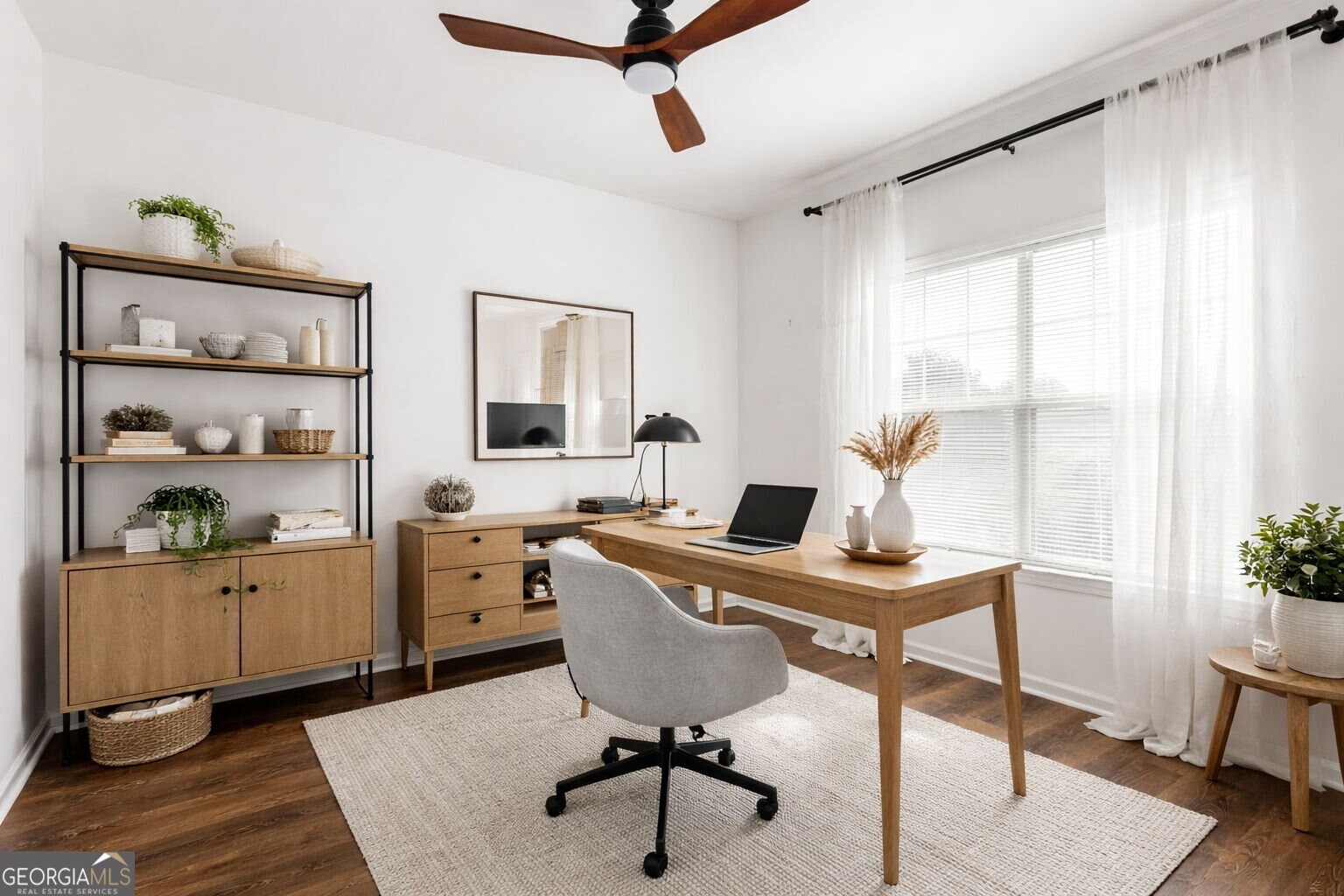 2700 Pine Tree Road NE # 1317