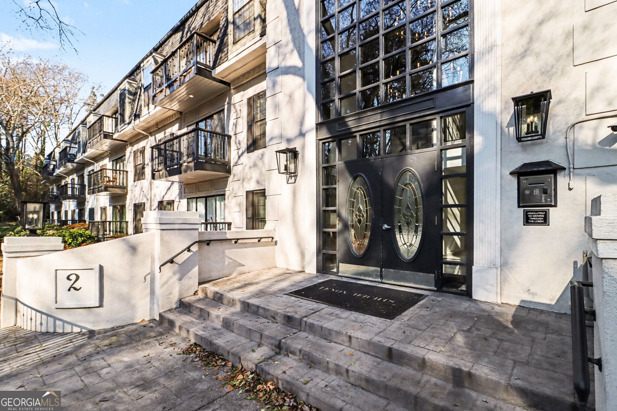 1202 Pine Heights Drive NE