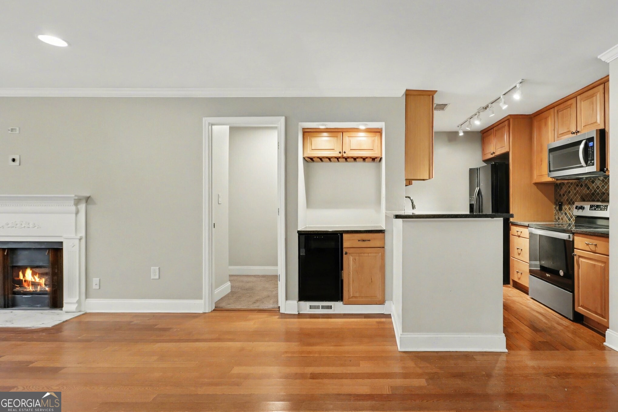 1202 Pine Heights Drive NE