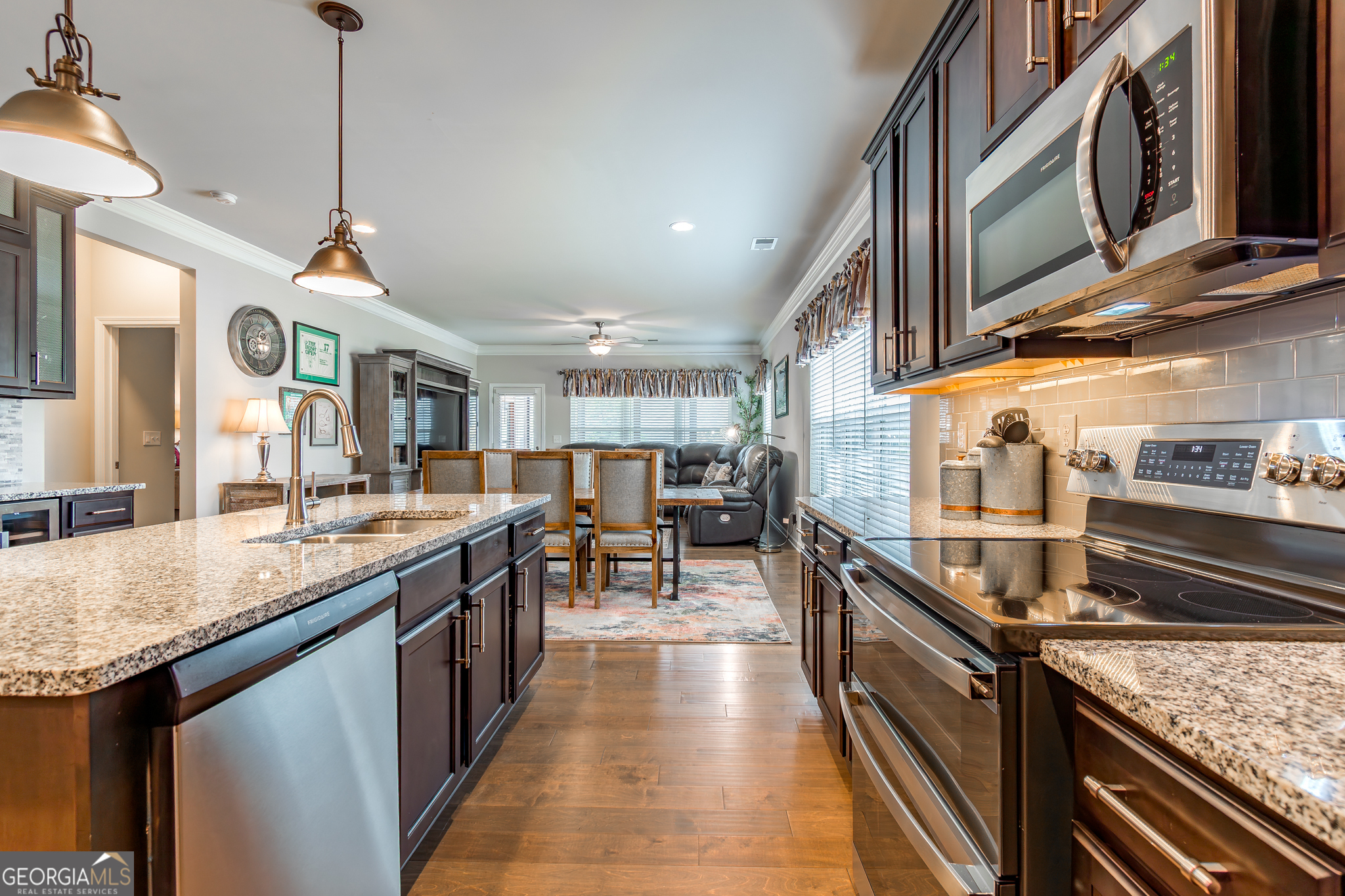 4525 Grenadine Circle