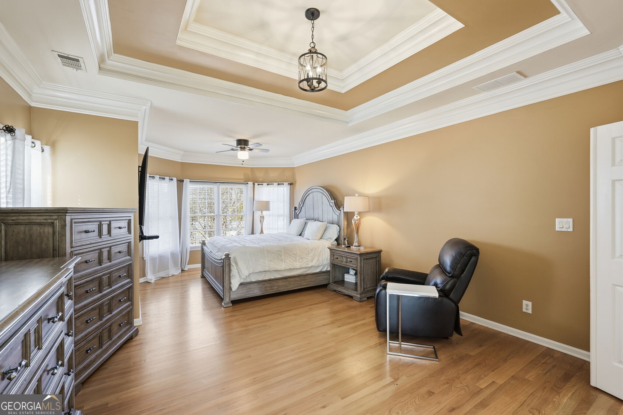 6390 Whitestone Place