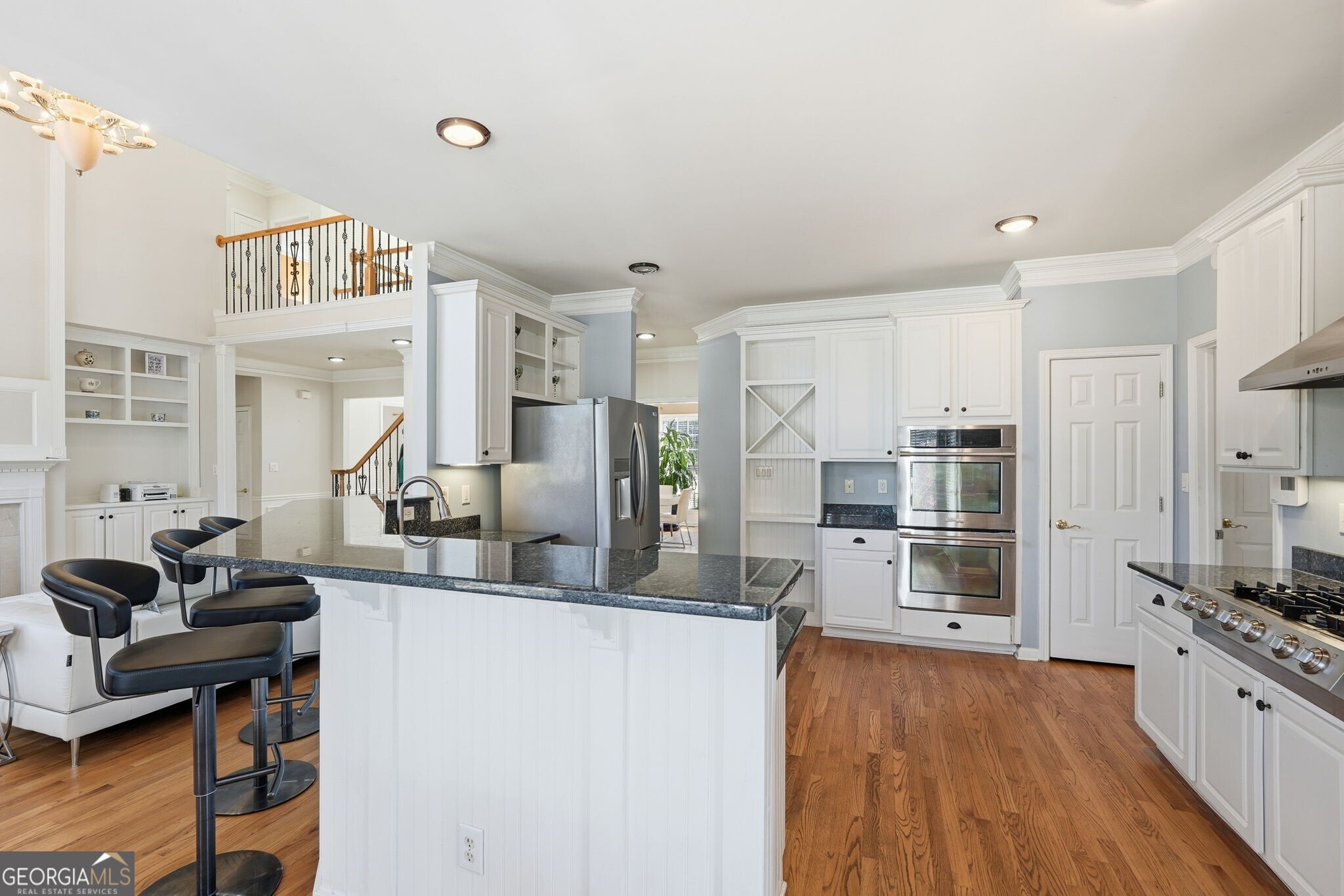 6390 Whitestone Place