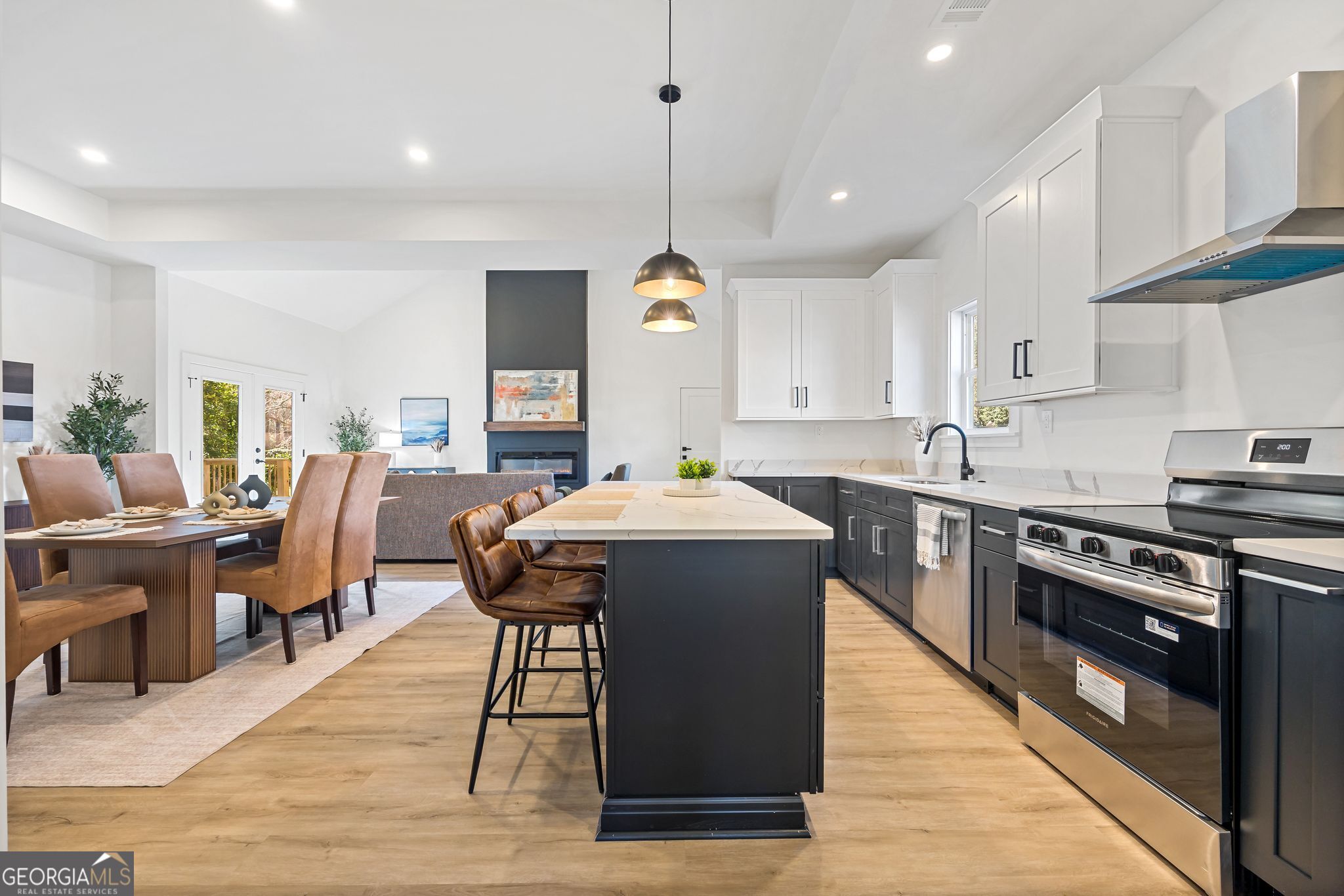 1461 Westridge Road SW