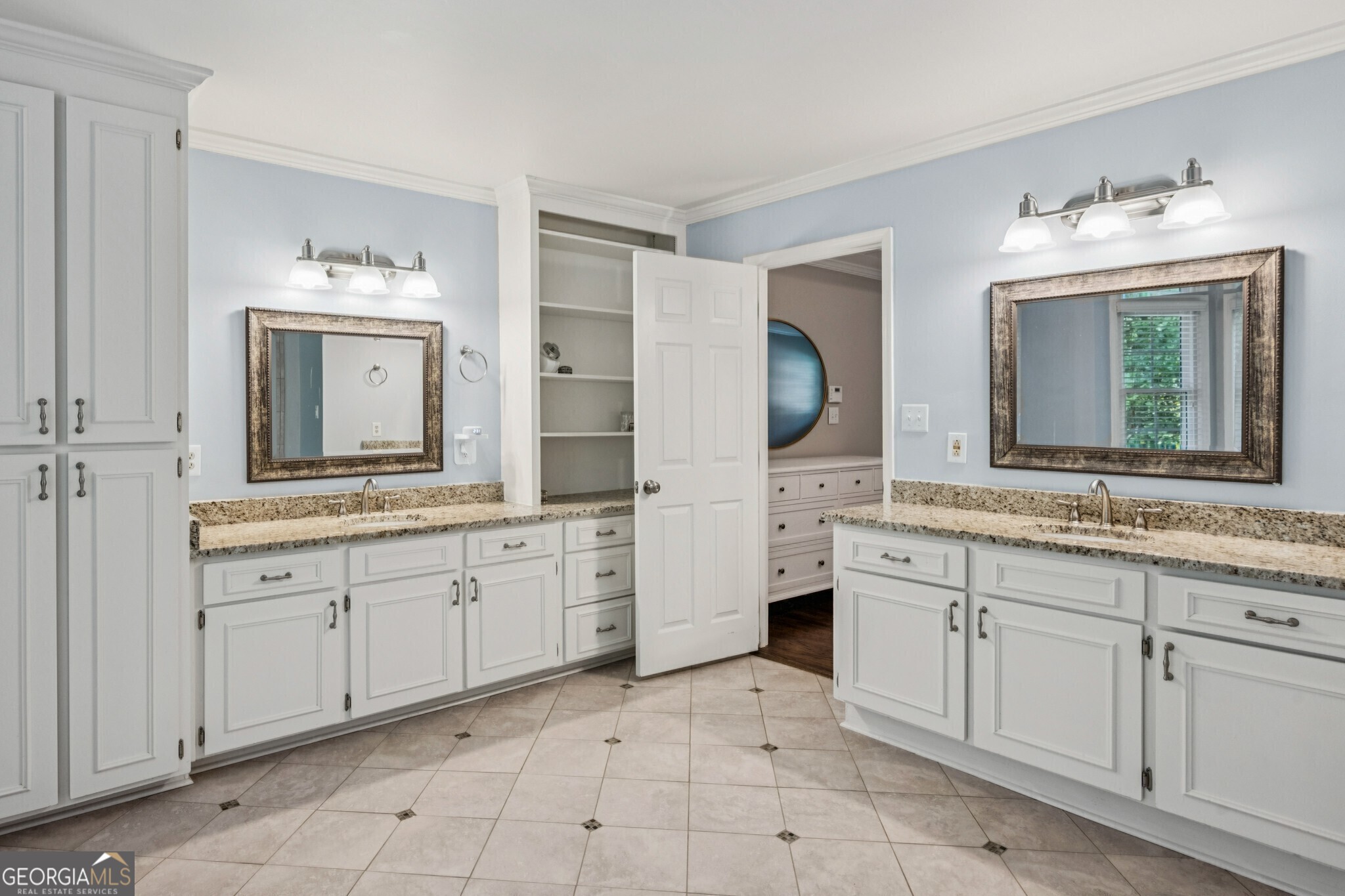 1153 Byrnwyck Court NE