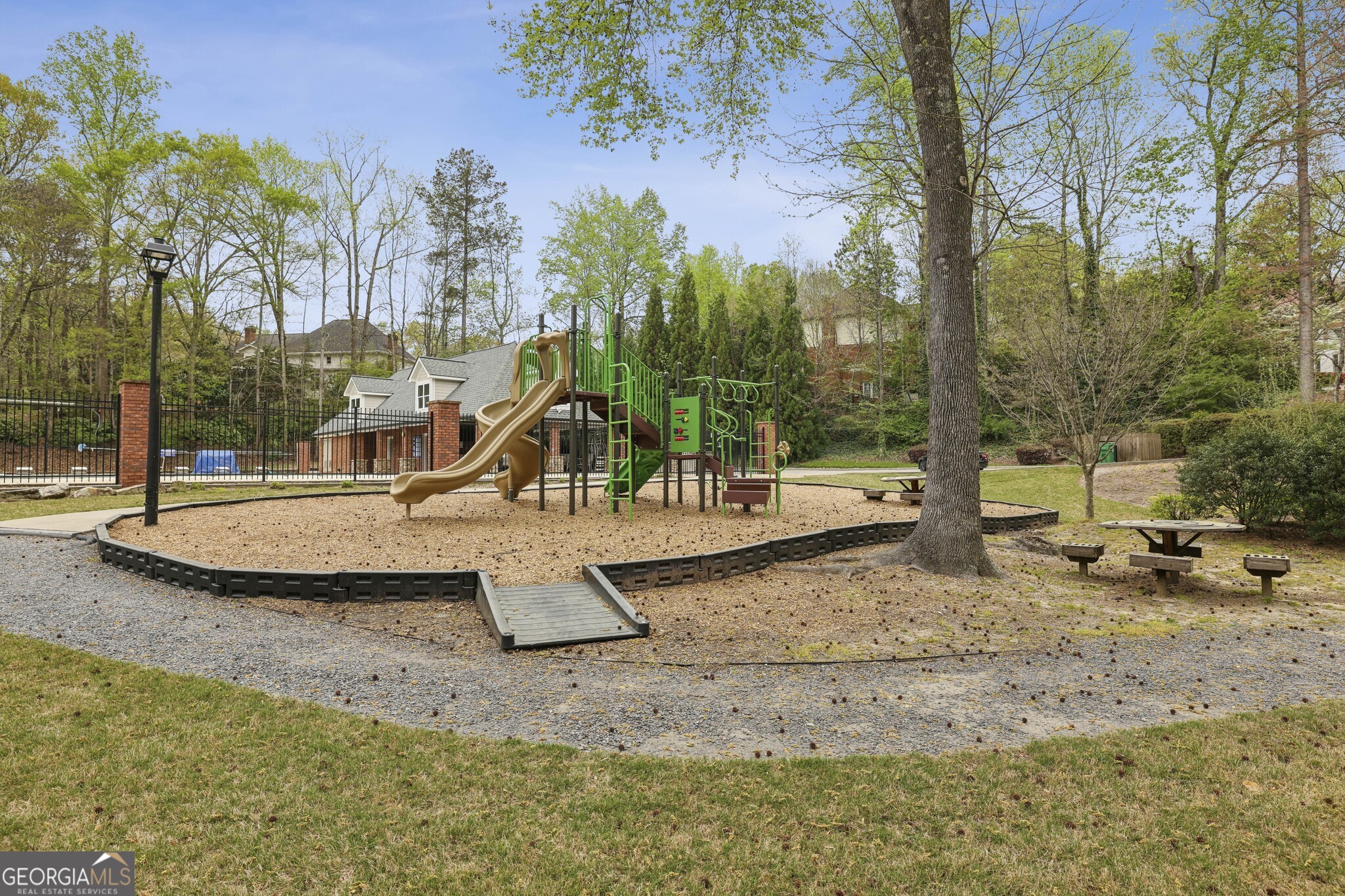 1153 Byrnwyck Court NE