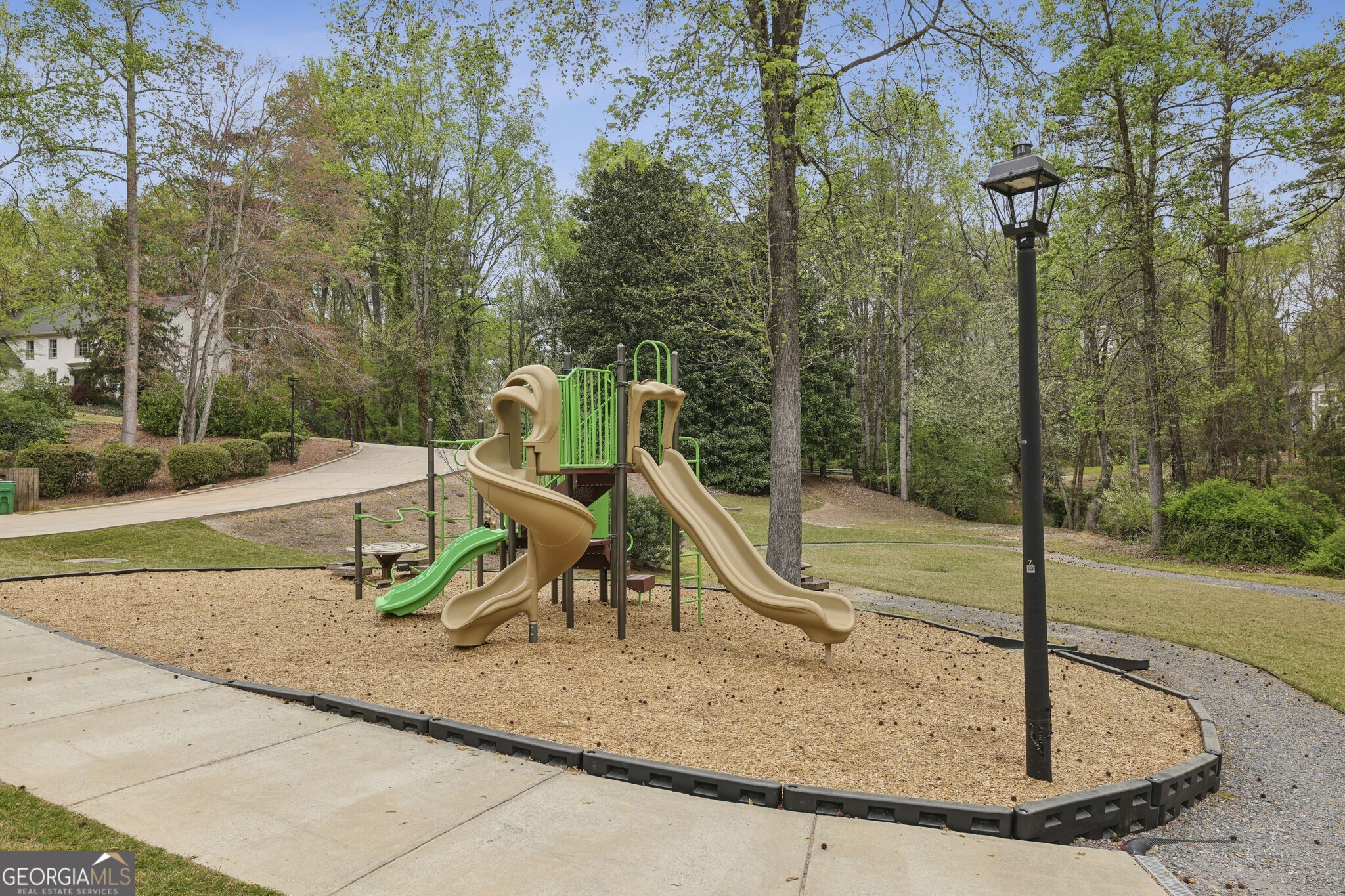 1153 Byrnwyck Court NE