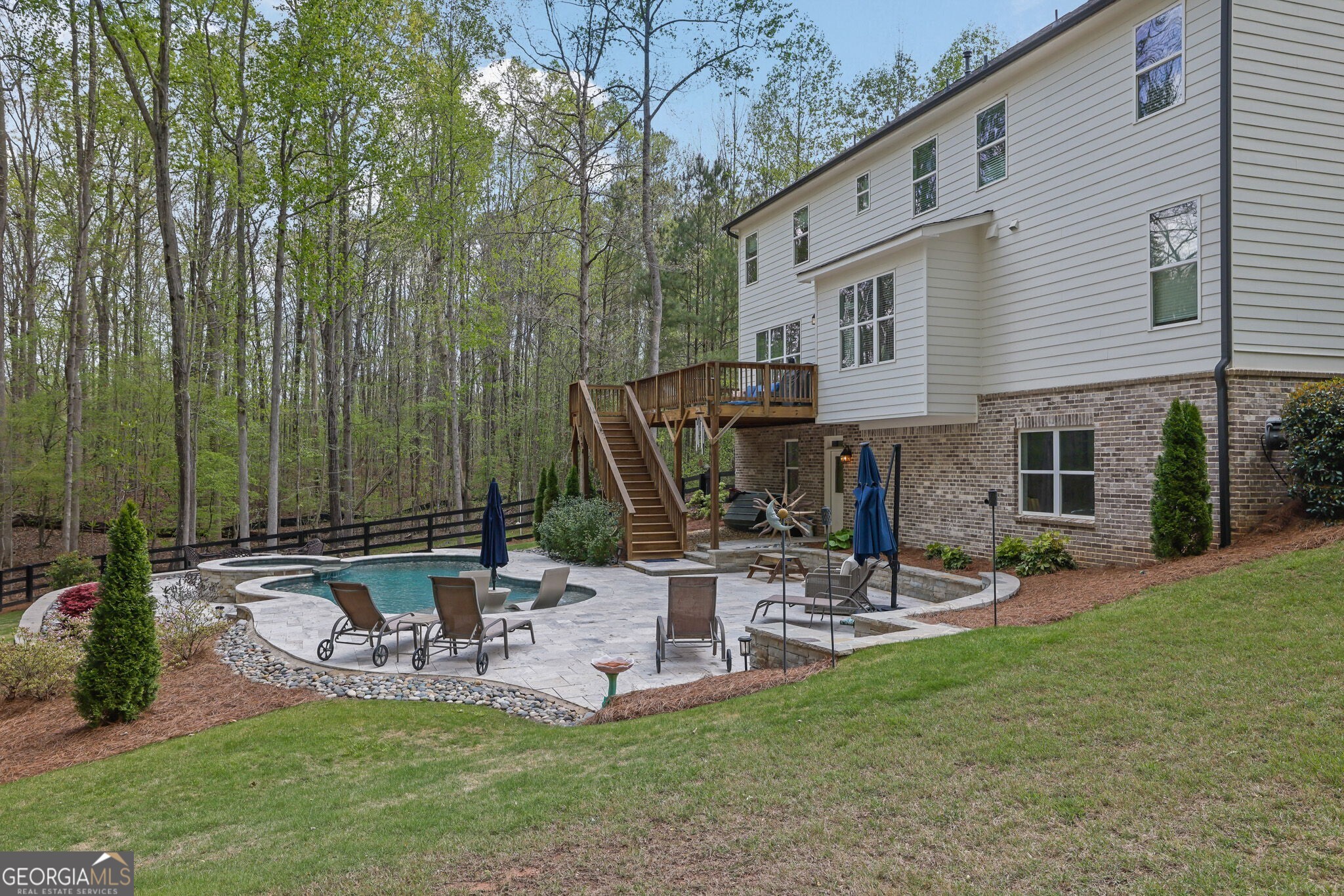 123 Townsend Pass