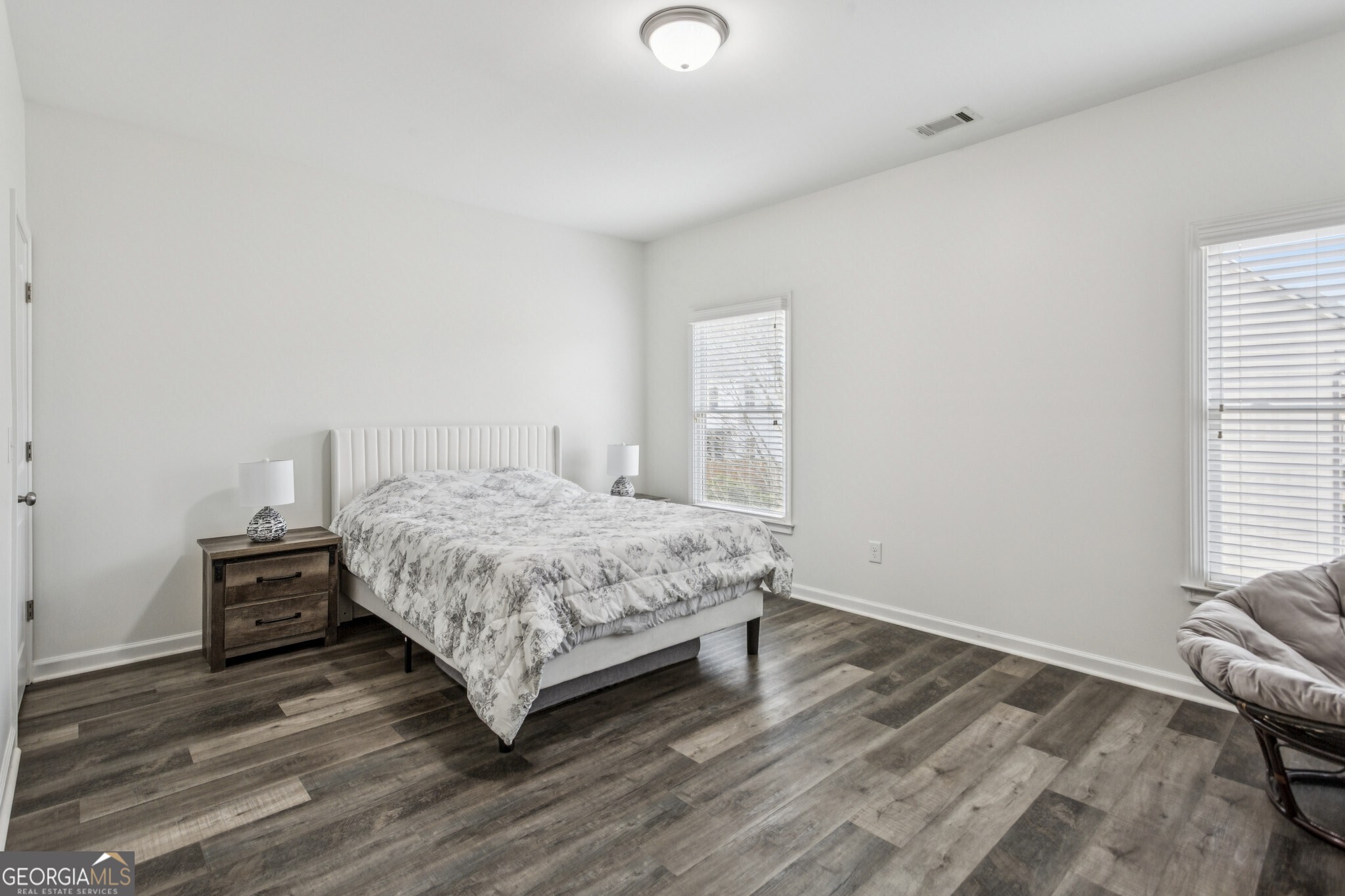 2118 Garrison Way NW