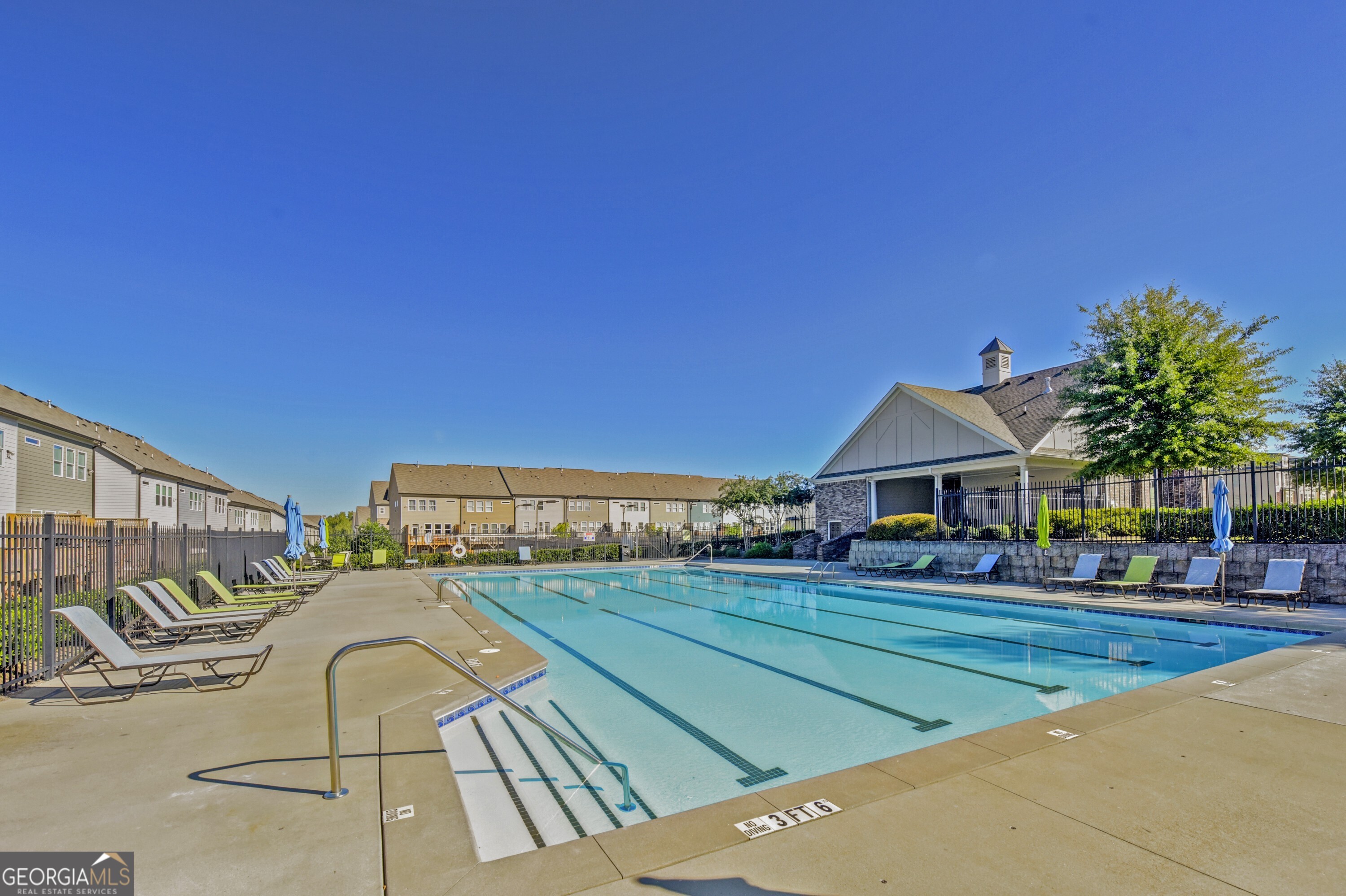 2118 Garrison Way NW