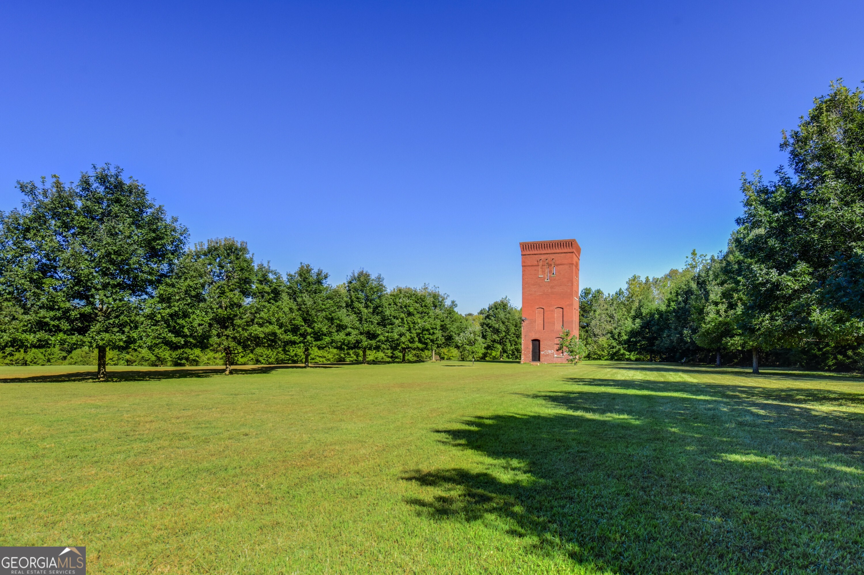 2118 Garrison Way NW