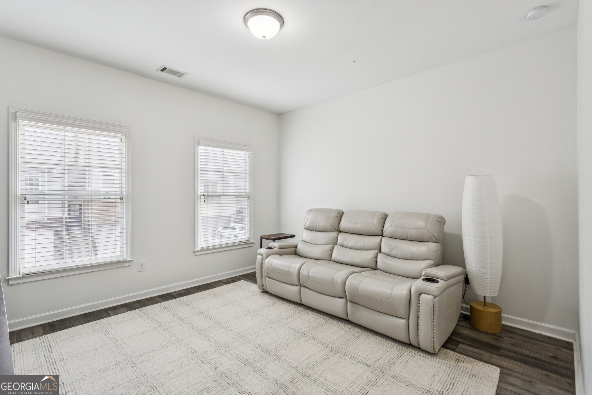 2118 Garrison Way NW