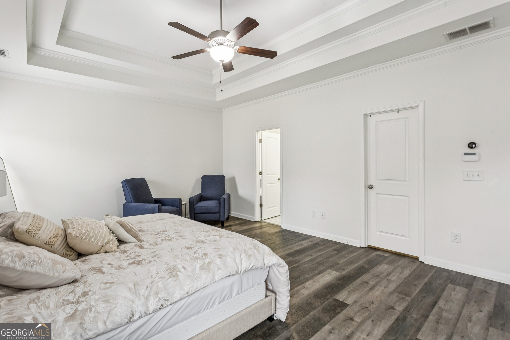 2118 Garrison Way NW