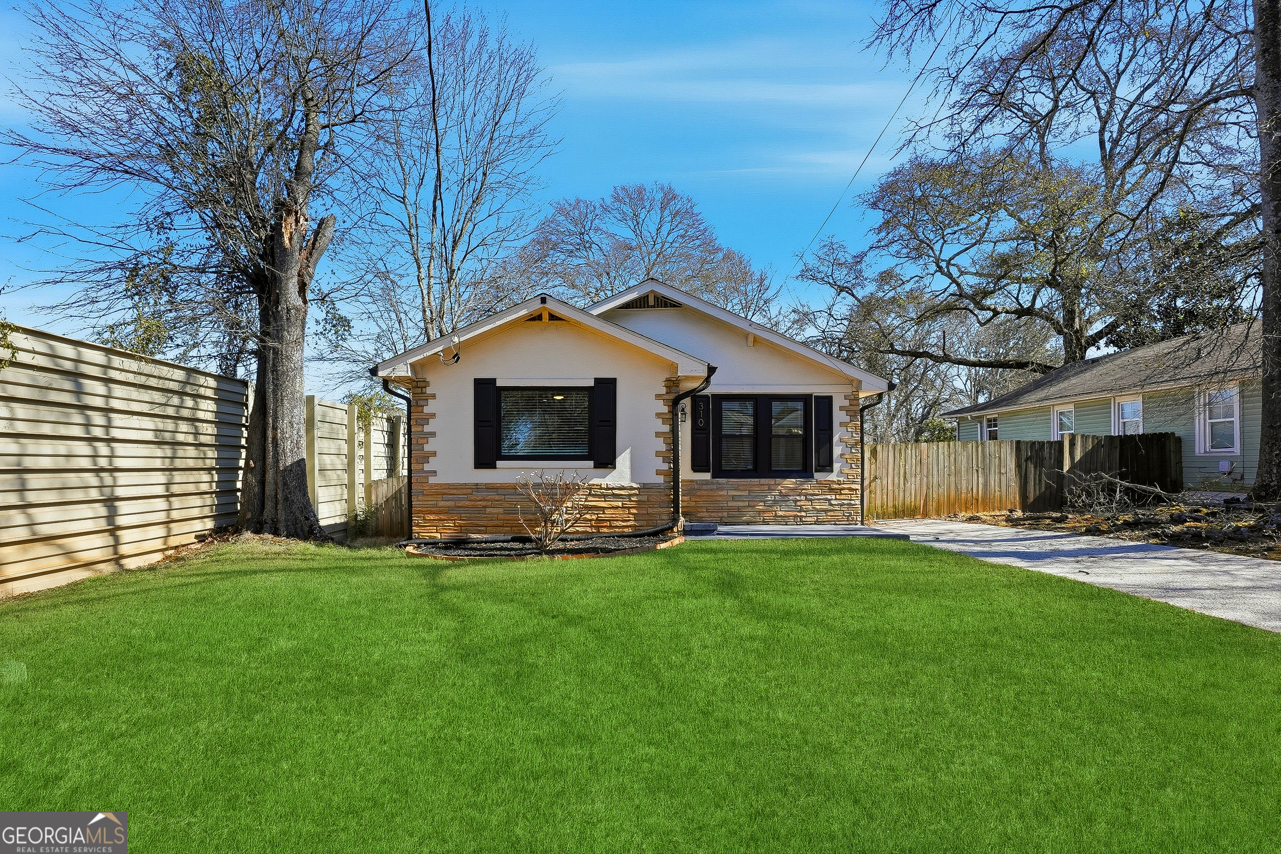 310 Patterson Avenue SE