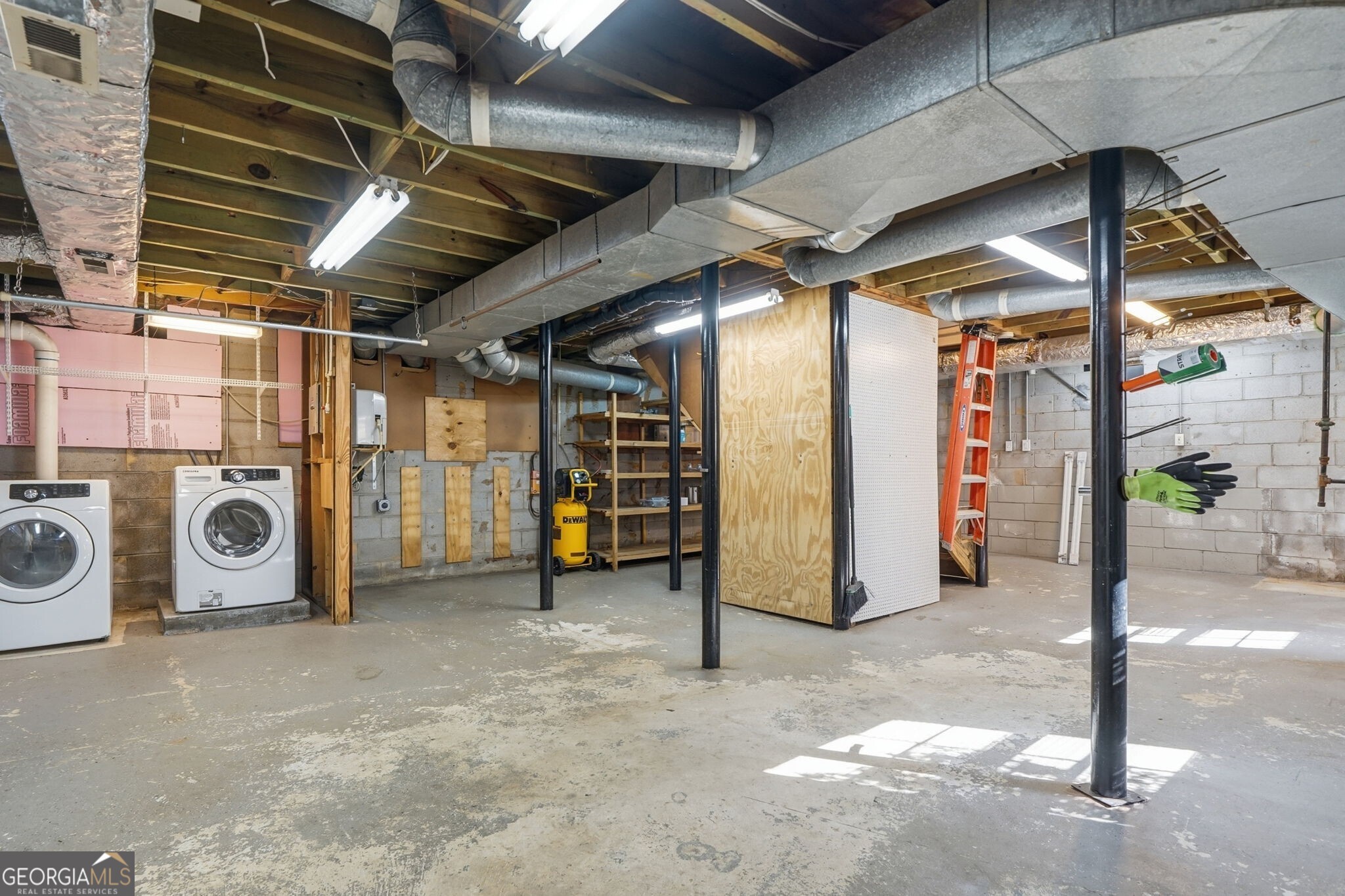 6041 Antebellum Drive