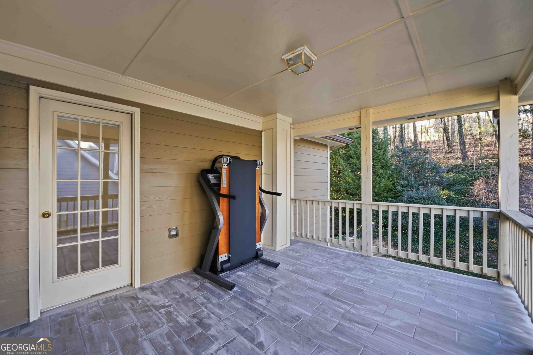 3860 Mantle Ridge Drive