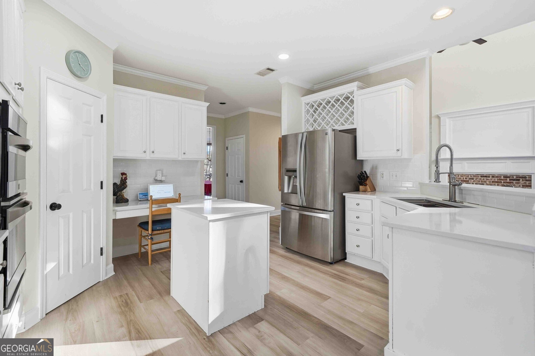 3860 Mantle Ridge Drive