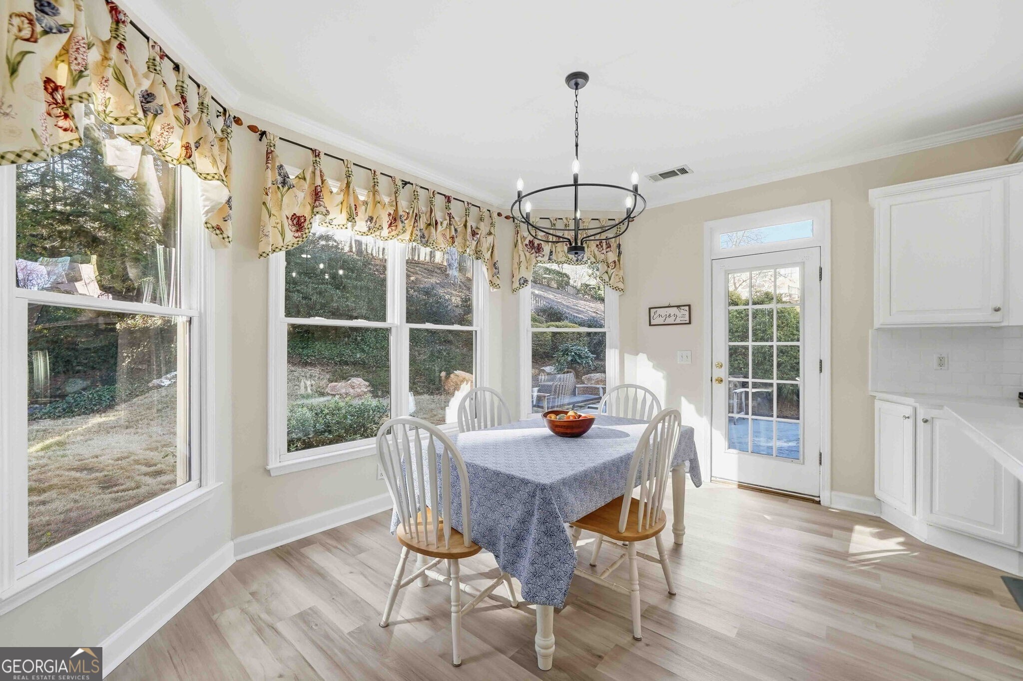 3860 Mantle Ridge Drive