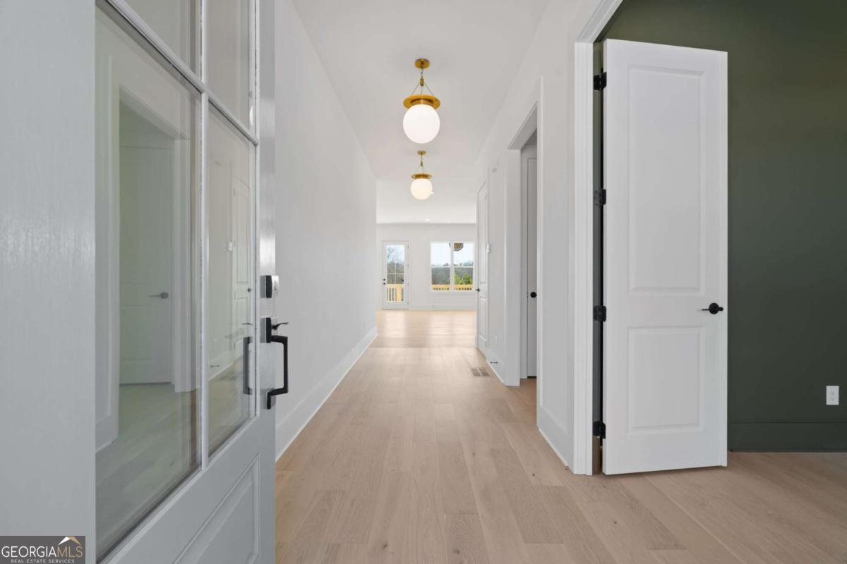 1070 Fleming Street SE