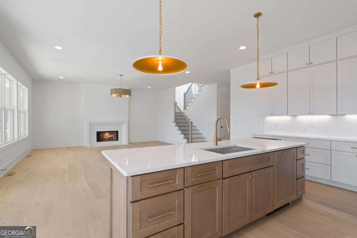 1070 Fleming Street SE