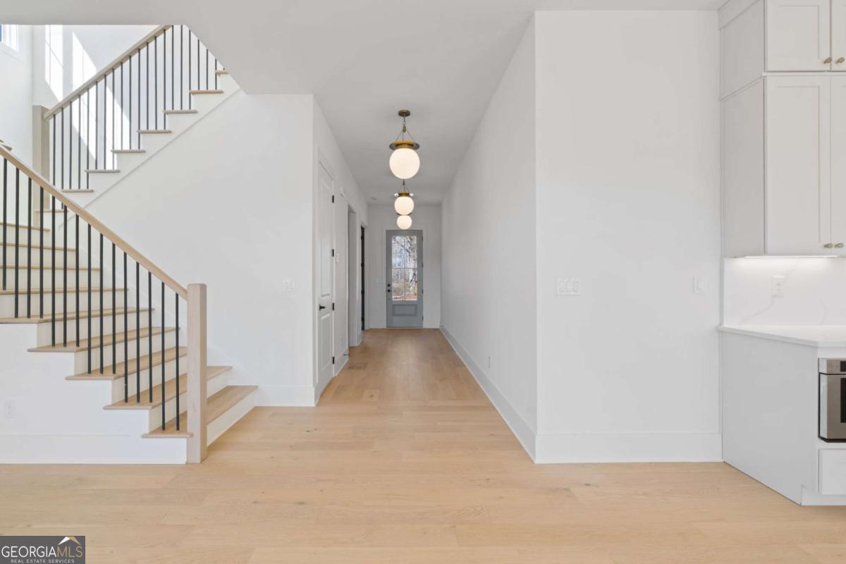 1070 Fleming Street SE