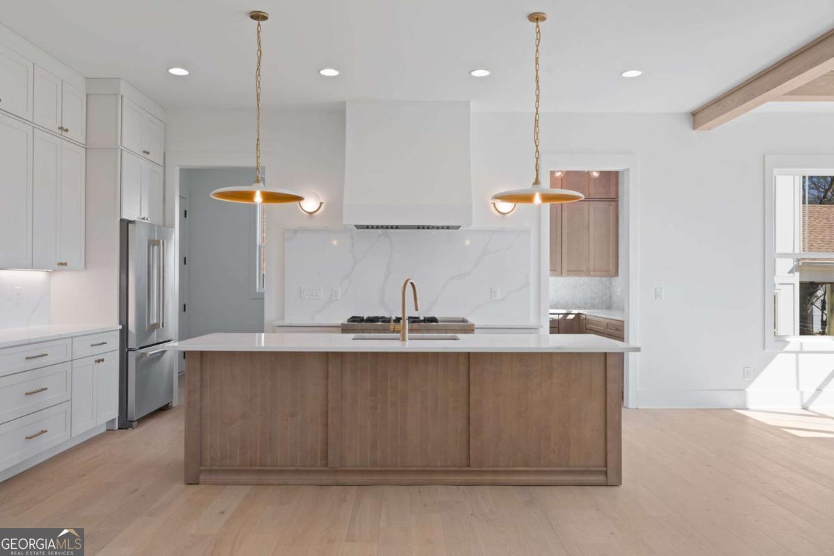 1070 Fleming Street SE