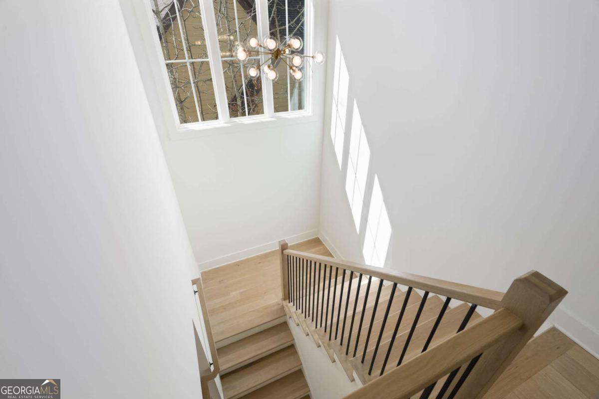 1070 Fleming Street SE