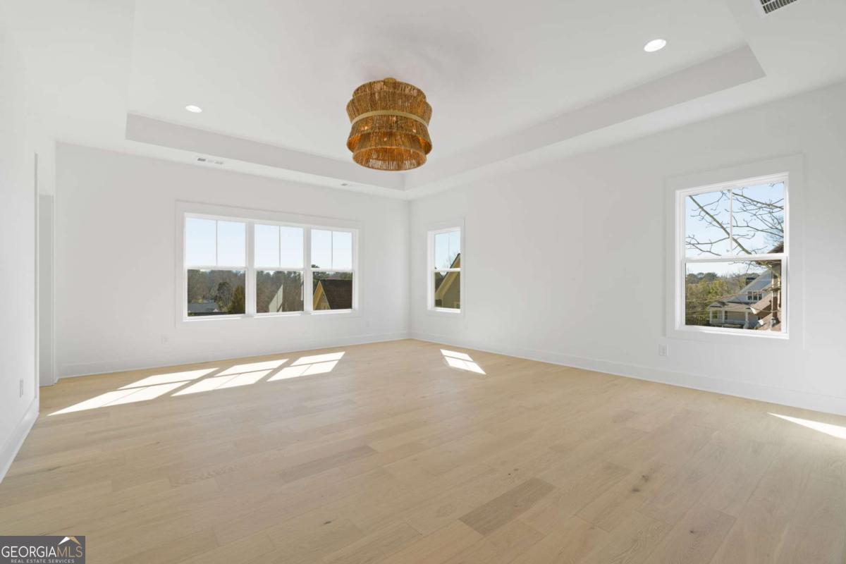 1070 Fleming Street SE