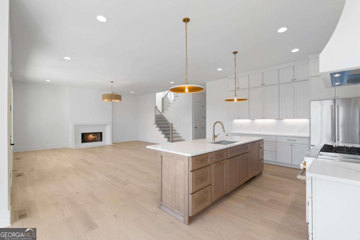 1070 Fleming Street SE