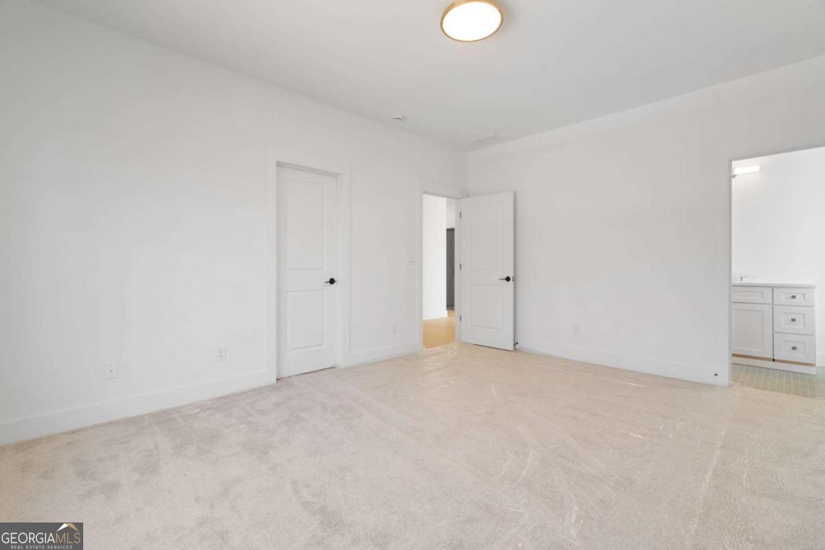 1070 Fleming Street SE