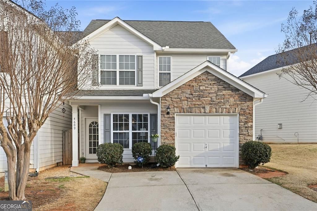 4609 Blue Iris Way